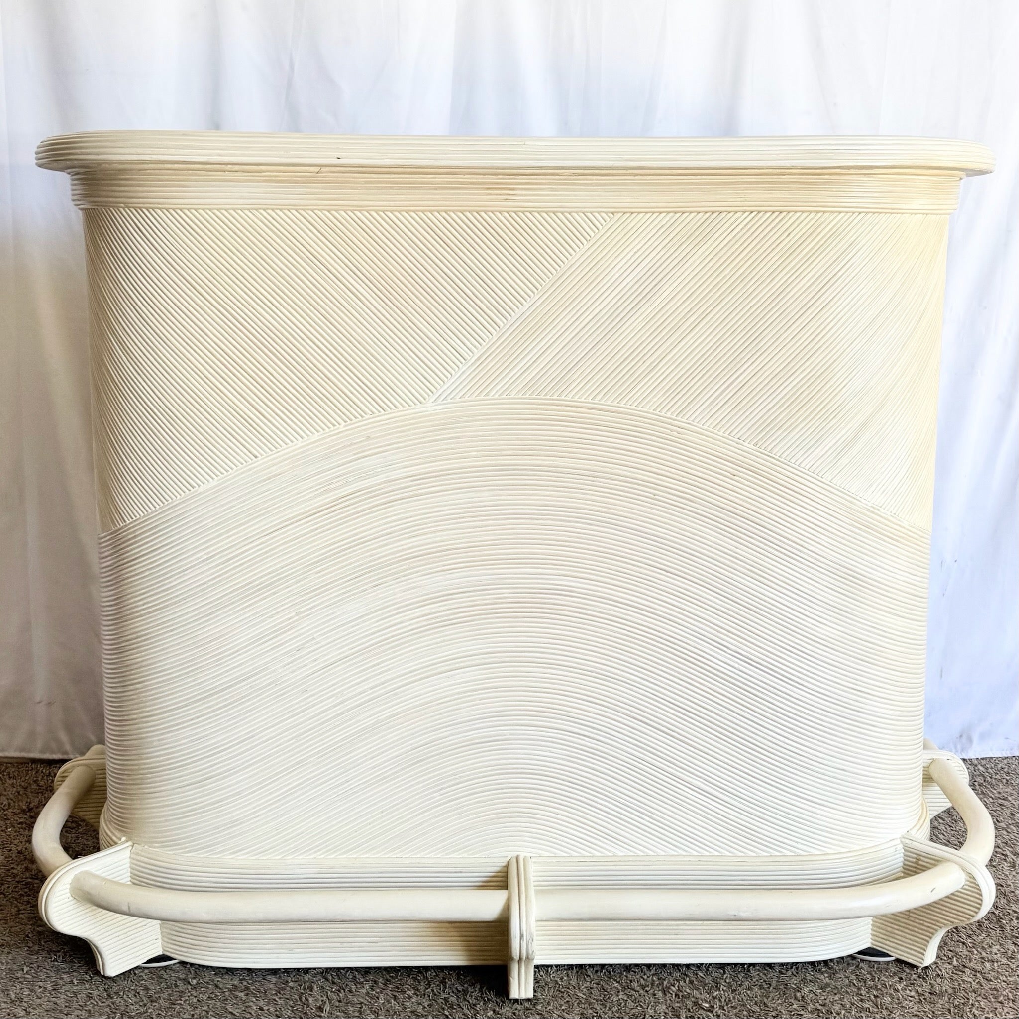 Vintage Boho Chic Wavy Pencil Reed Dry Bar Dolphin & Flamingo