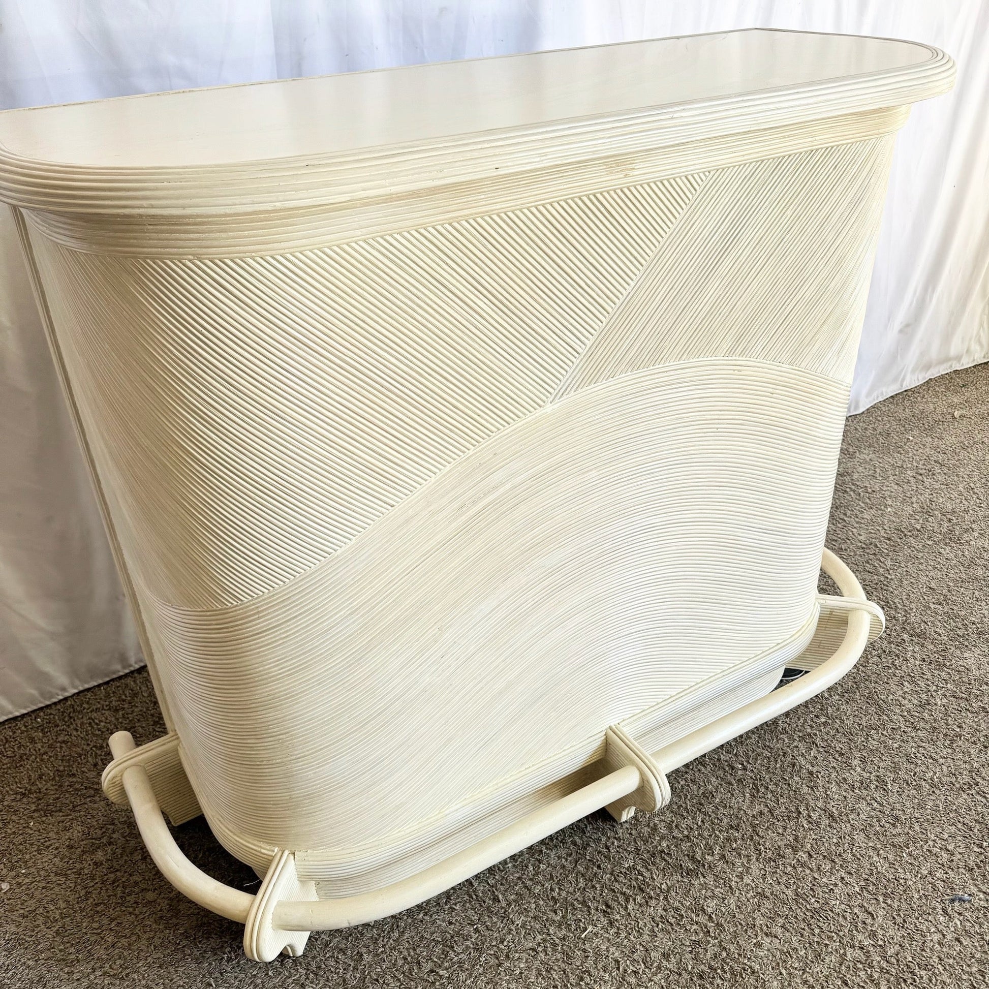 Vintage Boho Chic Wavy Pencil Reed Dry Bar Dolphin & Flamingo