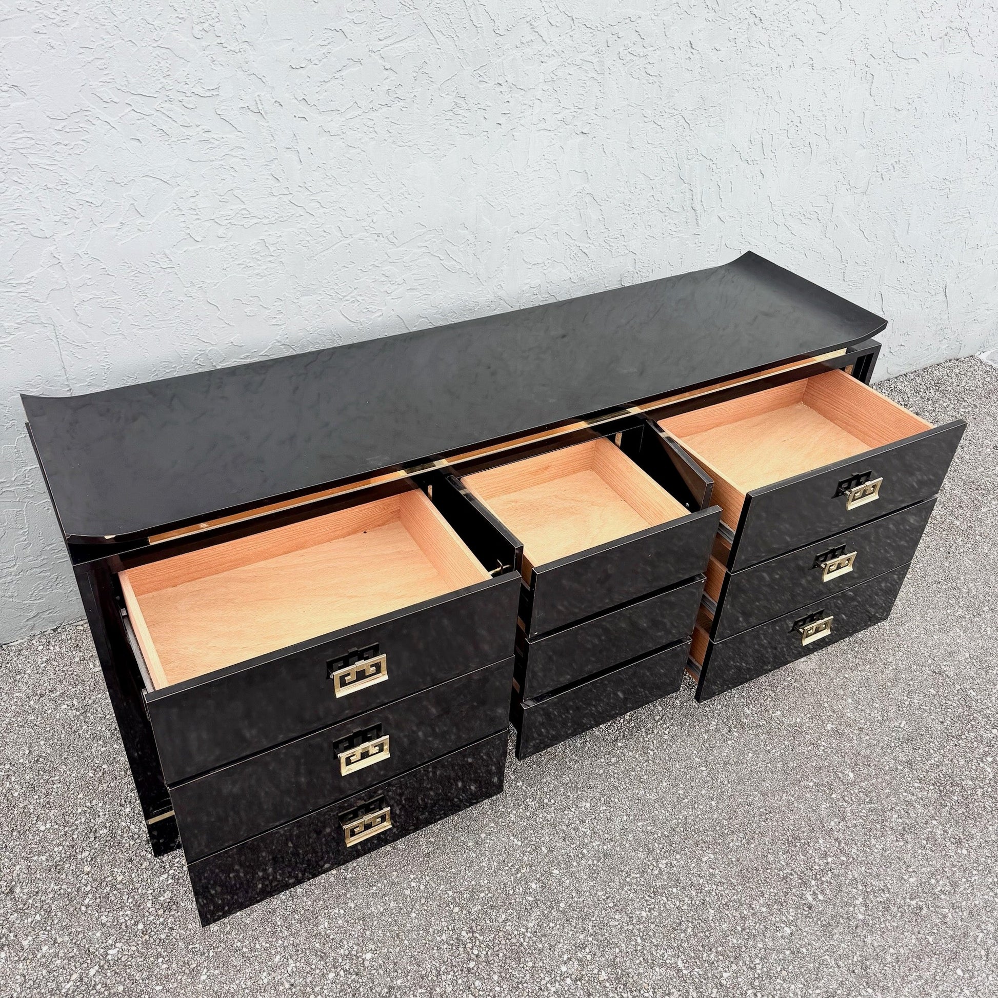 Chinoiserie Black Gloss Laminate Dresser With Gold Accents Dolphin & Flamingo