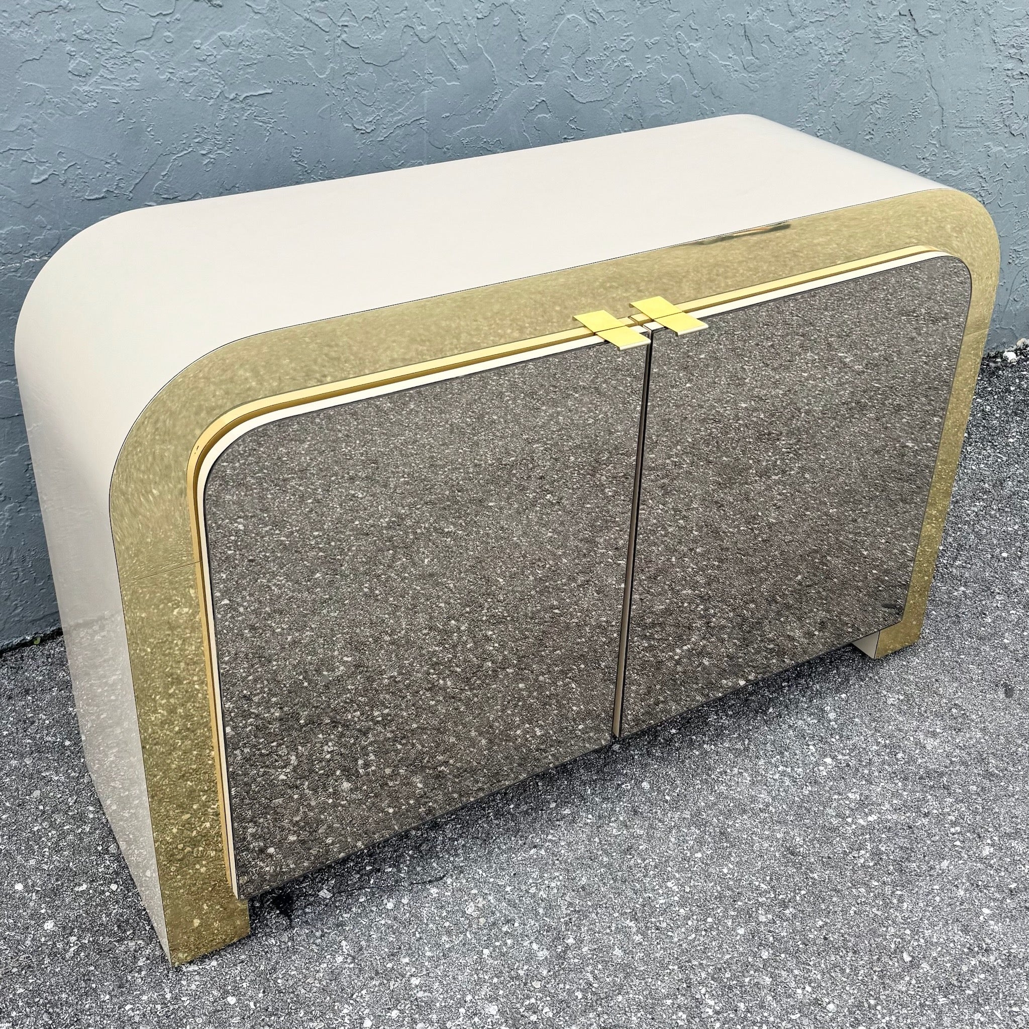 Postmodern Beige Gloss Laminate Mirrored and Gold Waterfall Credenza/Sideboard