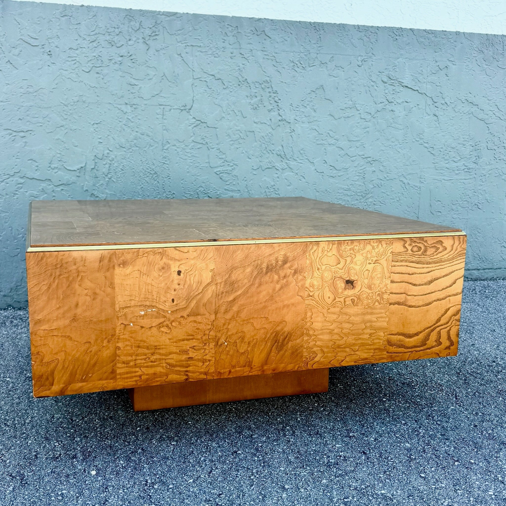 Hollywood Regency Burlwood Coffee Table With Gold Accent Dolphin & Flamingo