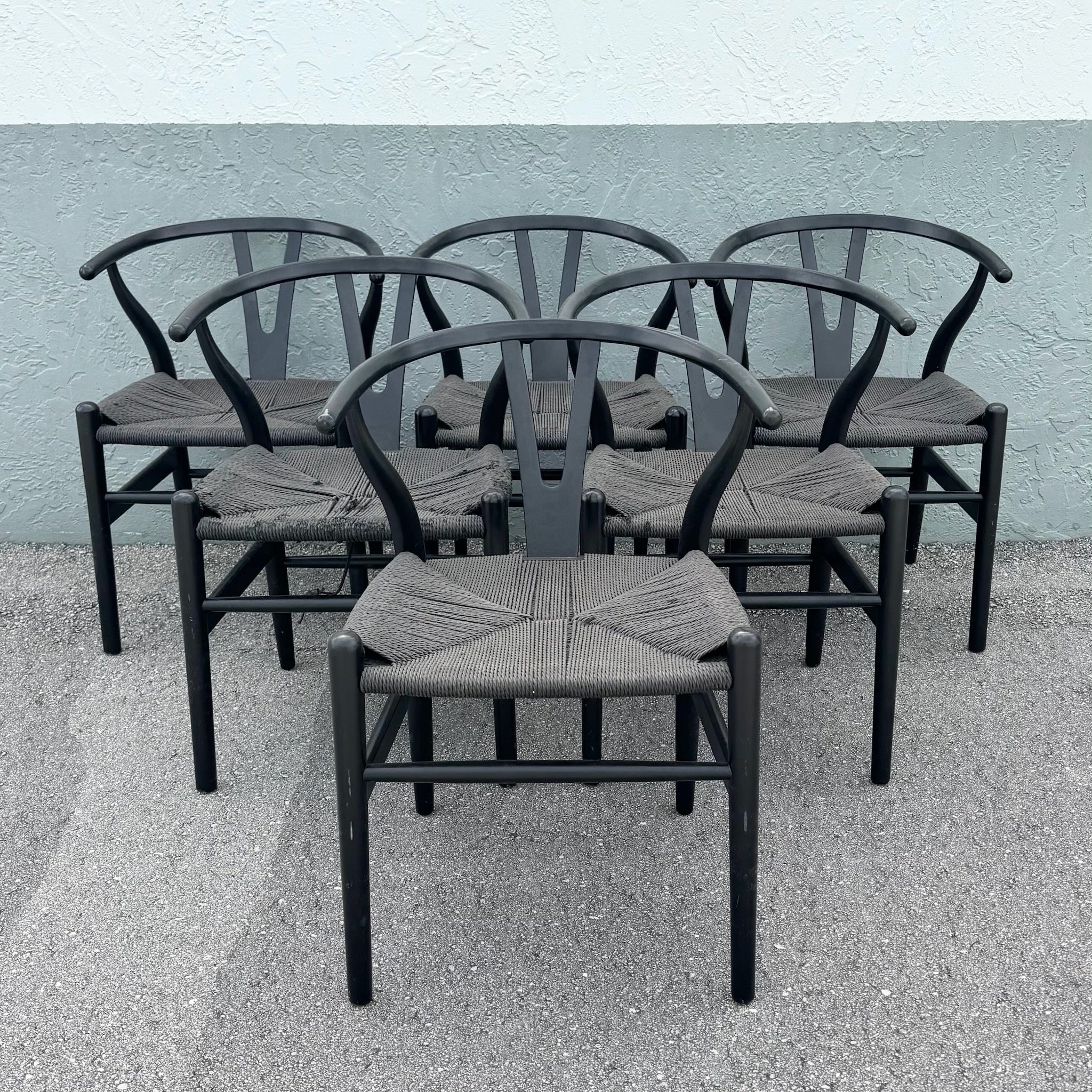 Vintage Weave Wishbone Dining Chairs - Set of 6 Dolphin & Flamingo