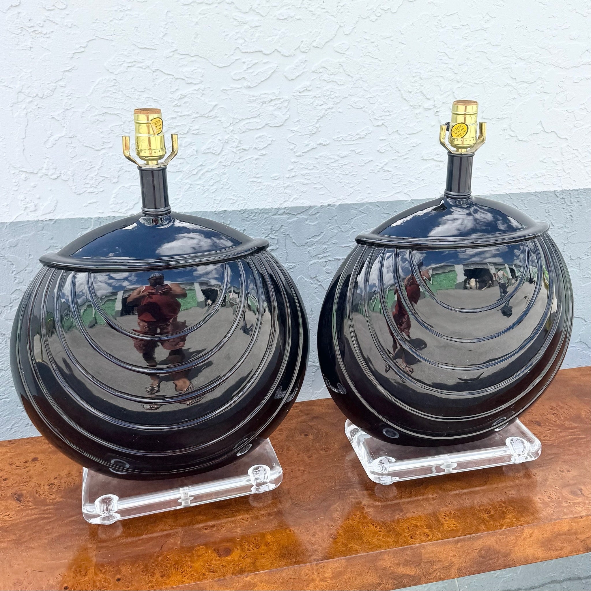 1980s Postmaster Deco Black Gloss Ceramic and Lucite Table Lamps - A Pair Dolphin & Flamingo