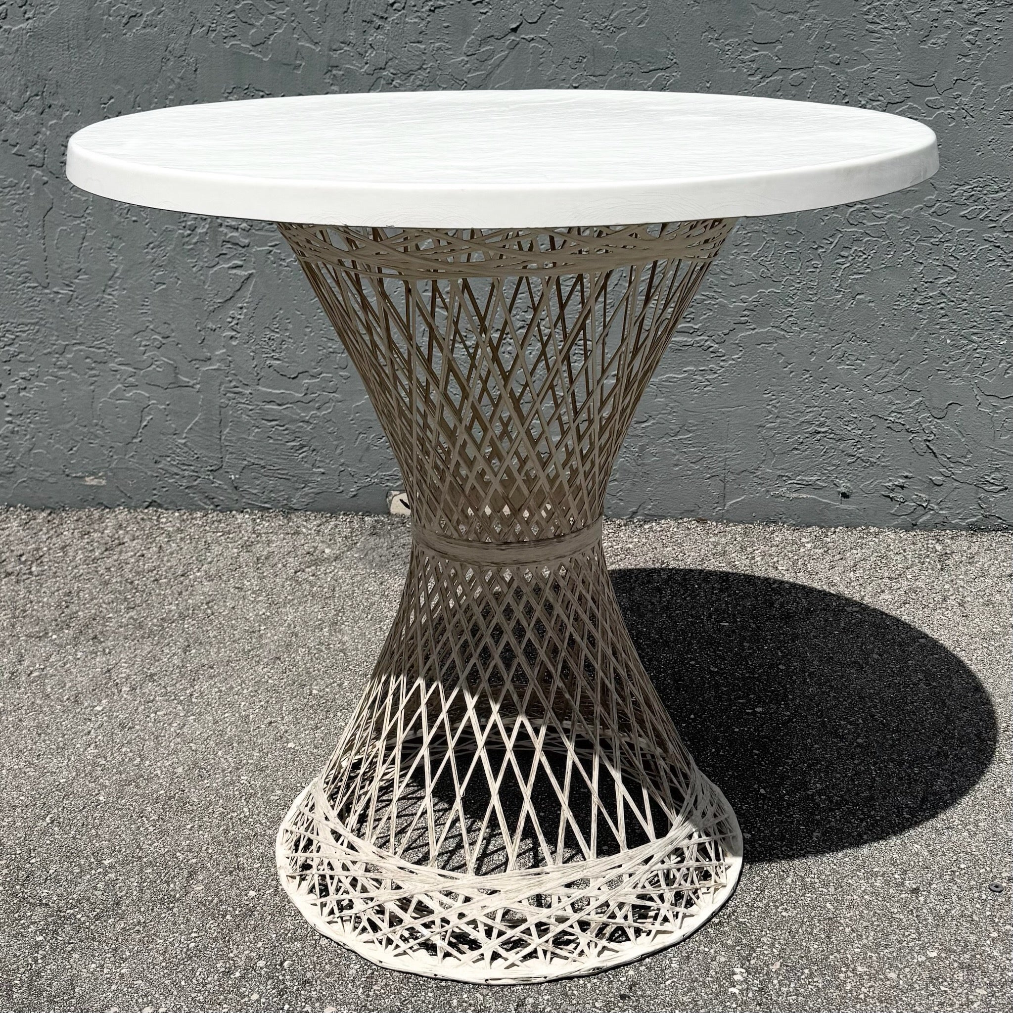 Mid Century Modern Spun Fiberglass Bistro Set - 3 Pieces Dolphin & Flamingo