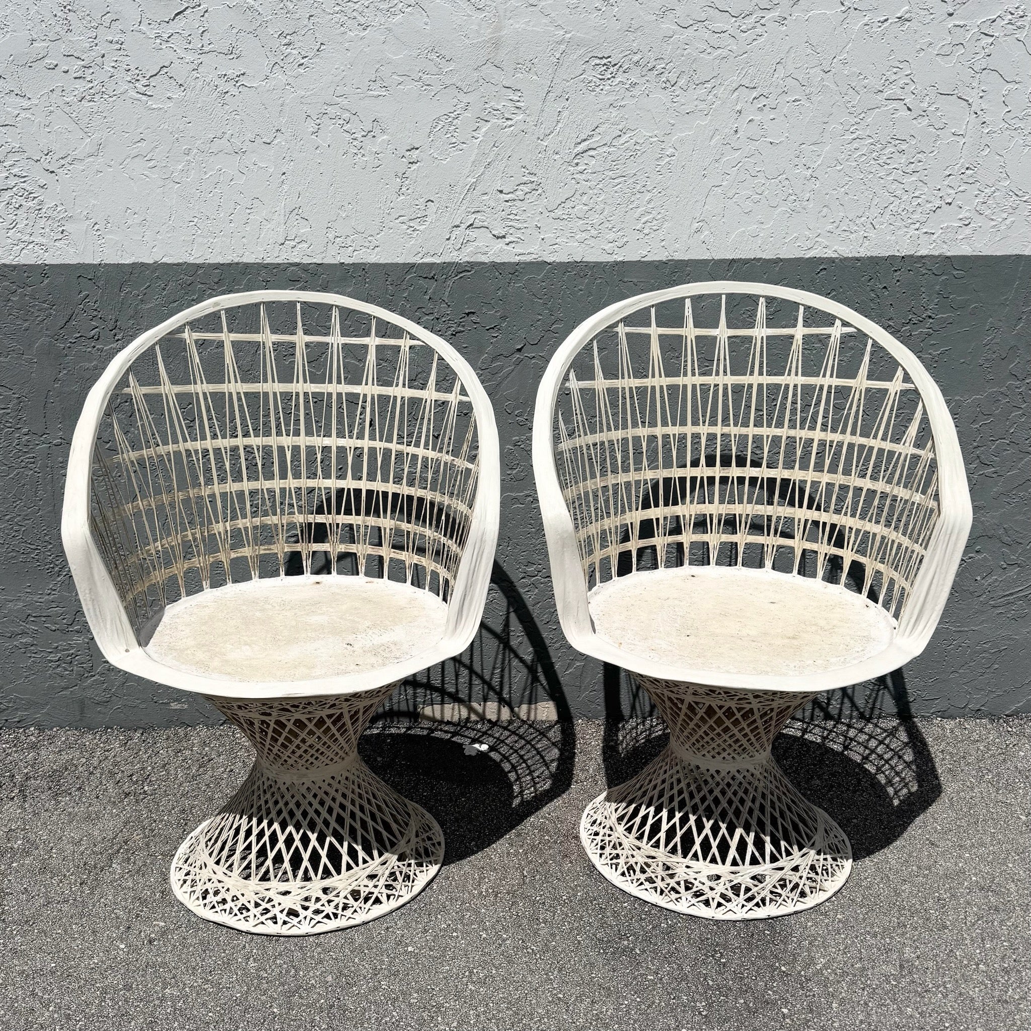 Mid Century Modern Spun Fiberglass Bistro Set - 3 Pieces Dolphin & Flamingo