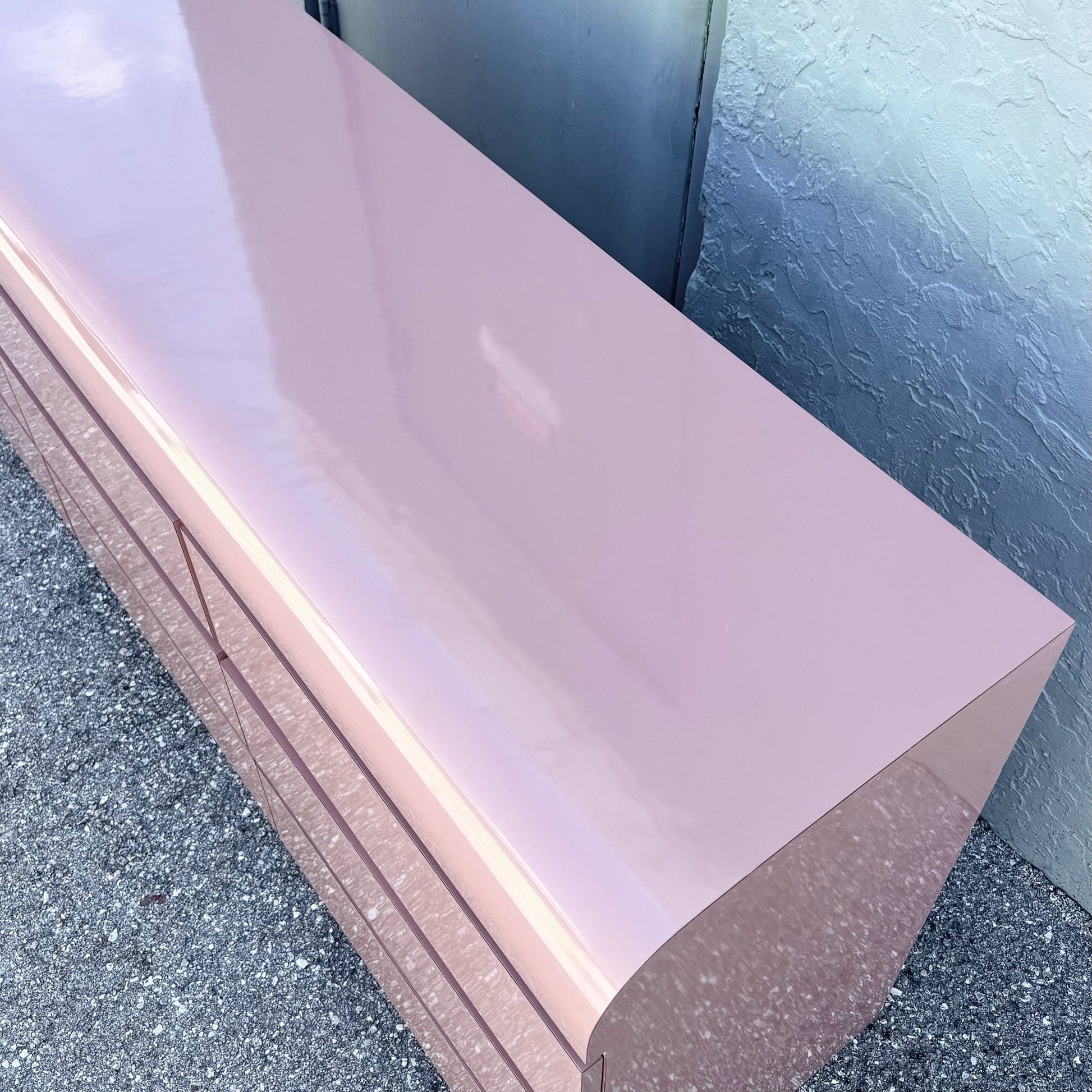 Postmodern Pink Gloss Laminate Waterfall Dresser Dolphin & Flamingo