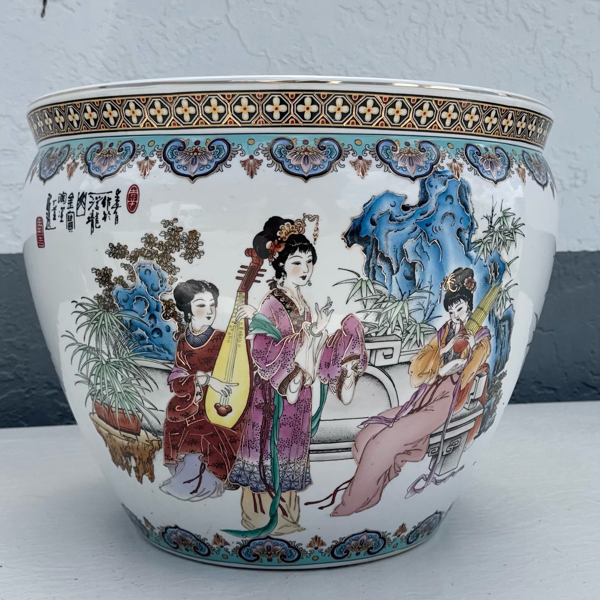 Vintage Chinese Hand Painted Porcelain Fish Bowl Vase Dolphin & Flamingo