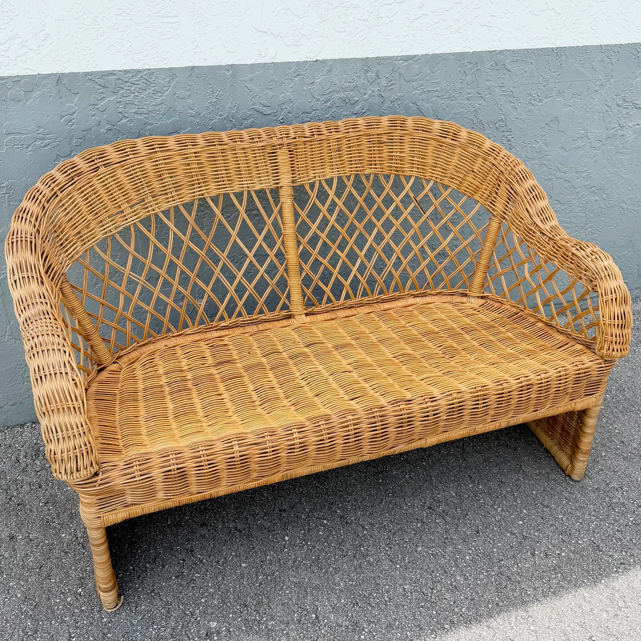 Vintage Boho Chic Woven Wicker Love Seat Dolphin & Flamingo