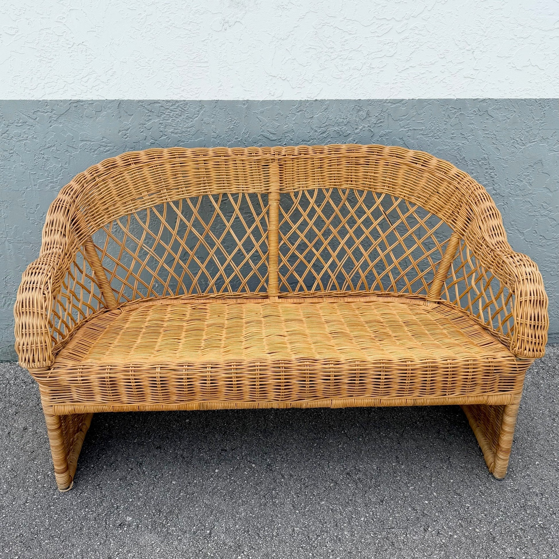 Vintage Boho Chic Woven Wicker Love Seat Dolphin & Flamingo