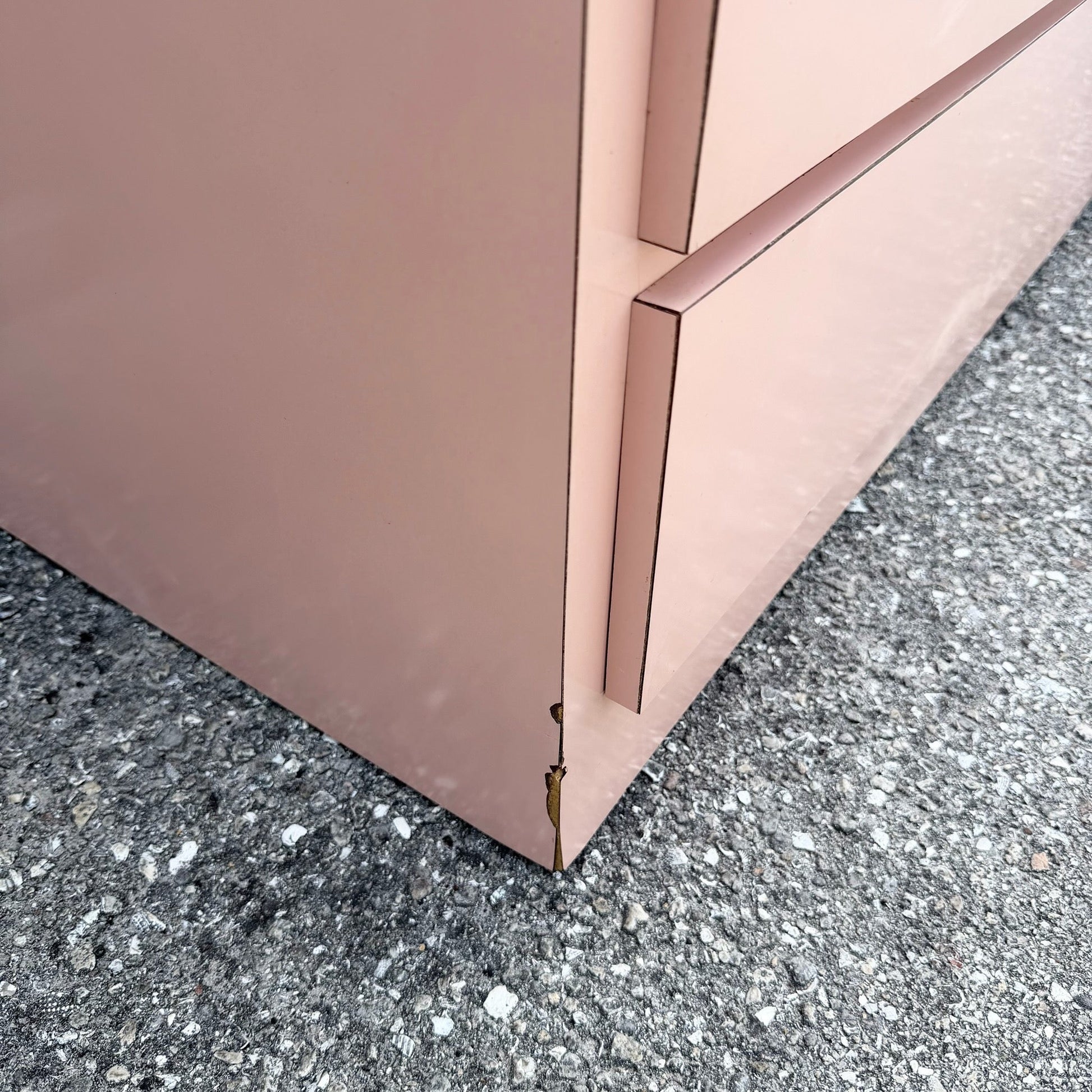 Postmodern Pink Gloss Laminate Waterfall Dresser Dolphin & Flamingo