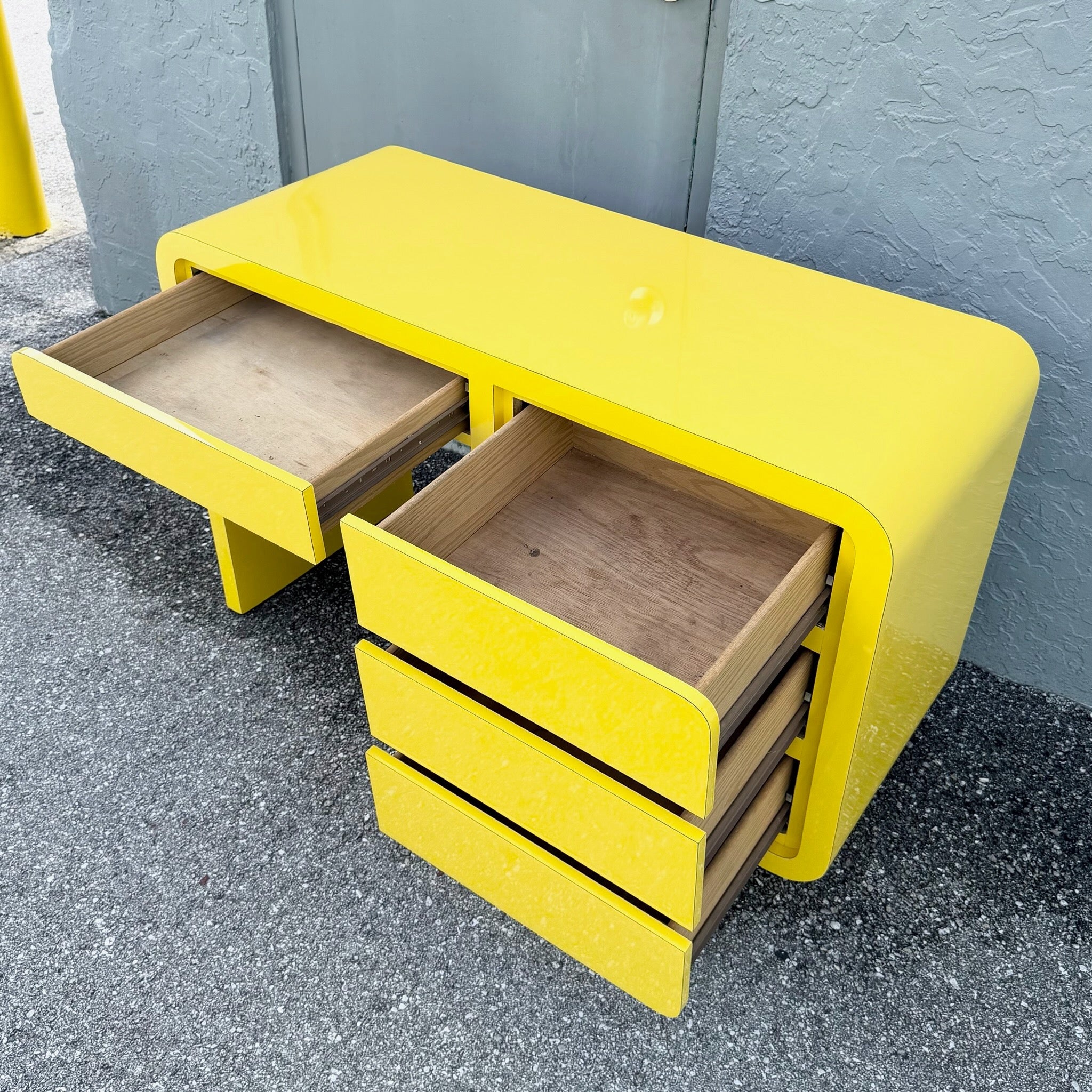 Postmodern Yellow Gloss Laminate Waterfall Desk Dolphin & Flamingo
