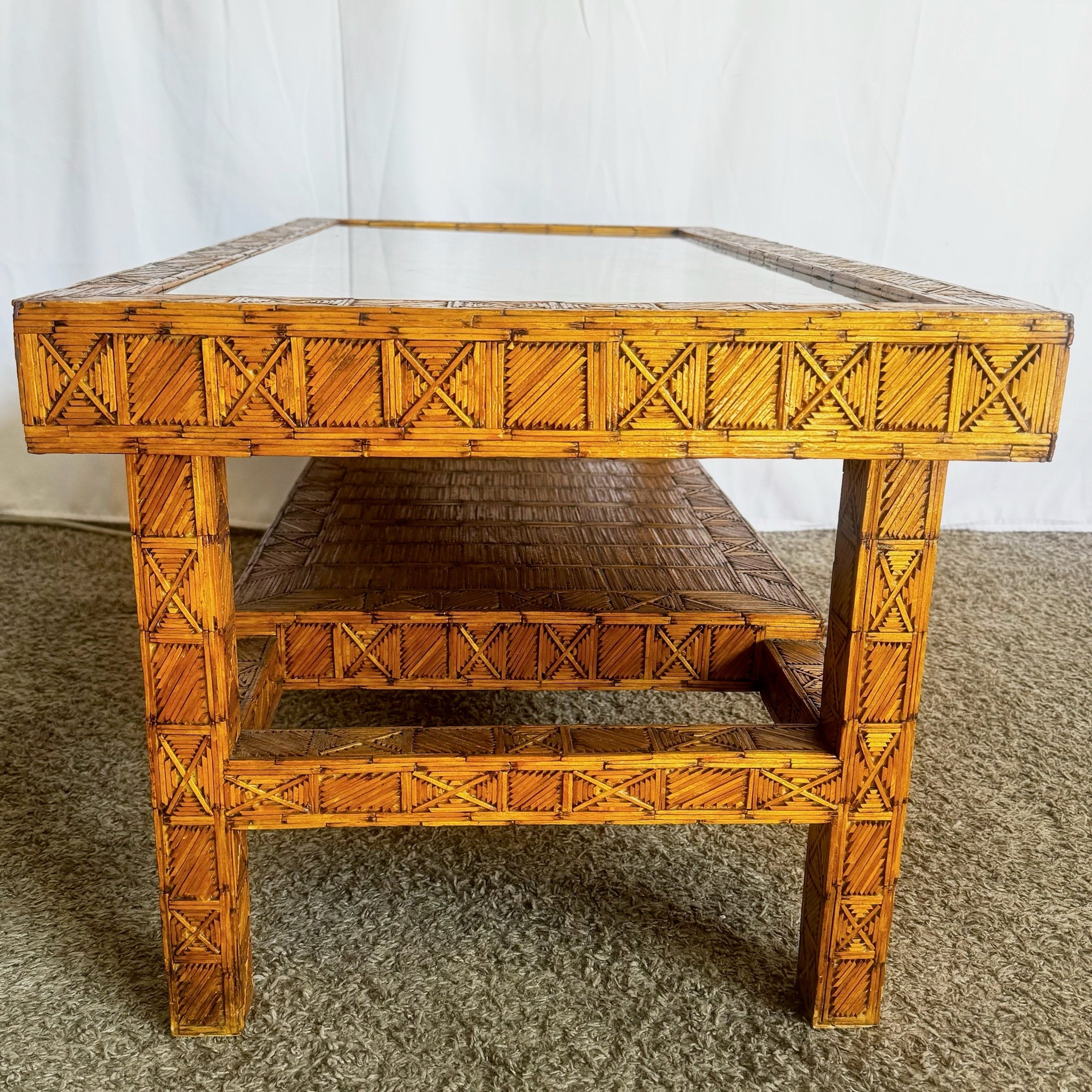 ✨お値下げ✨OLD KARIMOKU COFFEE TABLE VINTAGE Boho Chic Burnt Matchstick Coffee Table – Dolphin & Flamingo