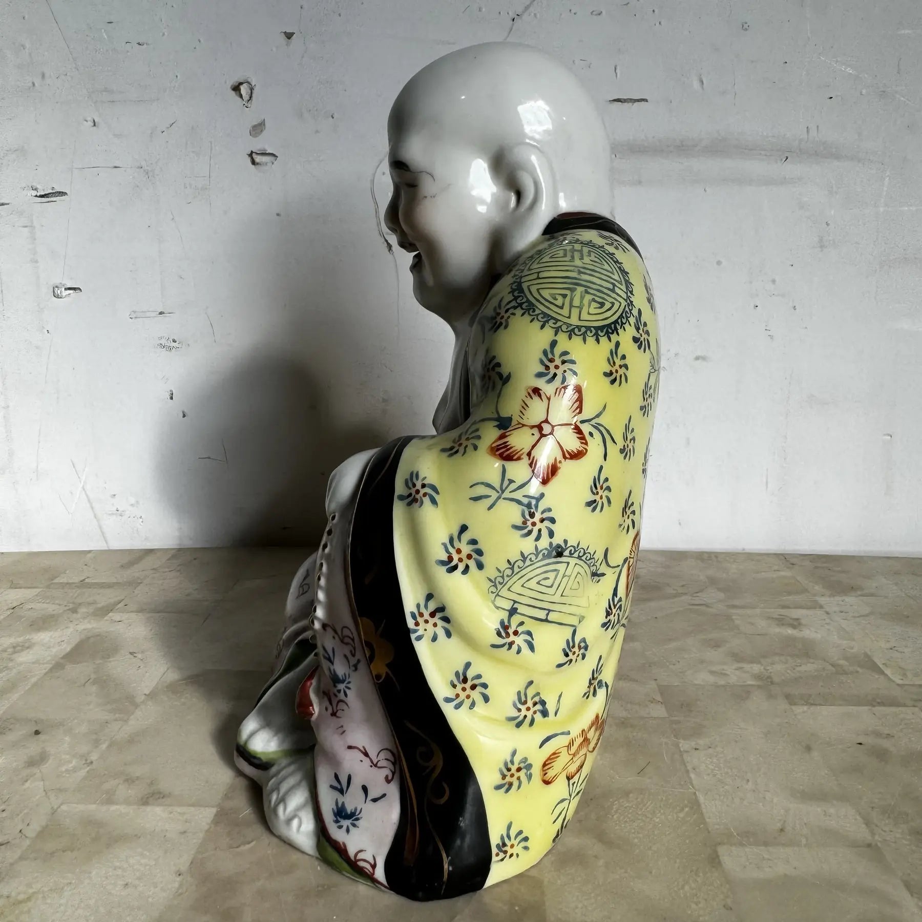 Chinese Hand Painted Porcelain Happy Buddha Sculpture Dolphin & Flamingo