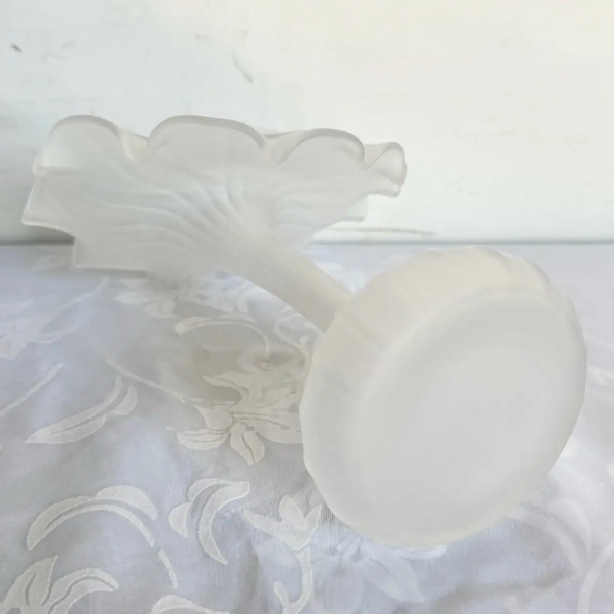 Hand-Blown Glass Jack-in-the-Pulpit Vase – Dolphin & Flamingo