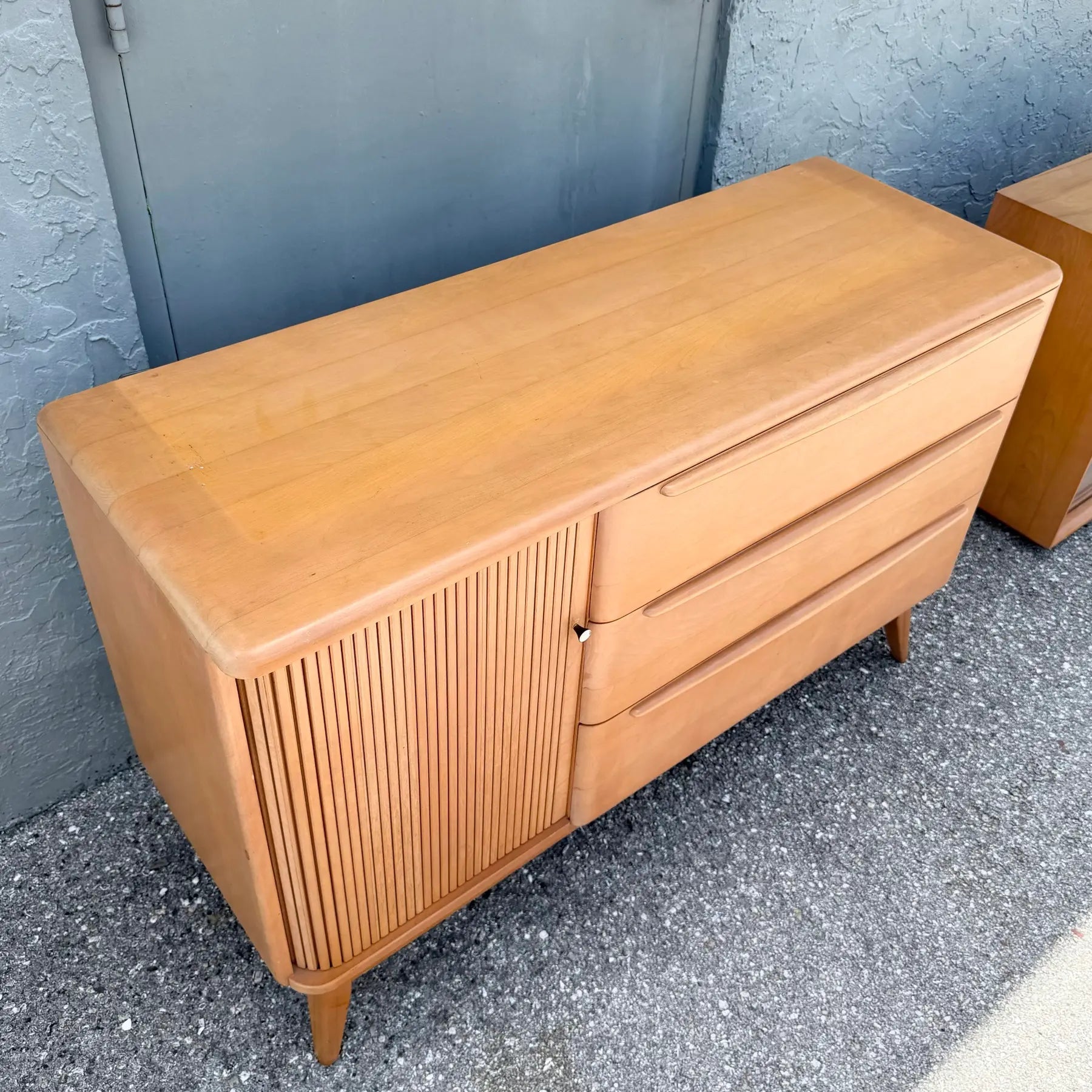 Heywood-Wakefield Mid-Century Maple Tambour Door Credenza and Hutch Dolphin & Flamingo