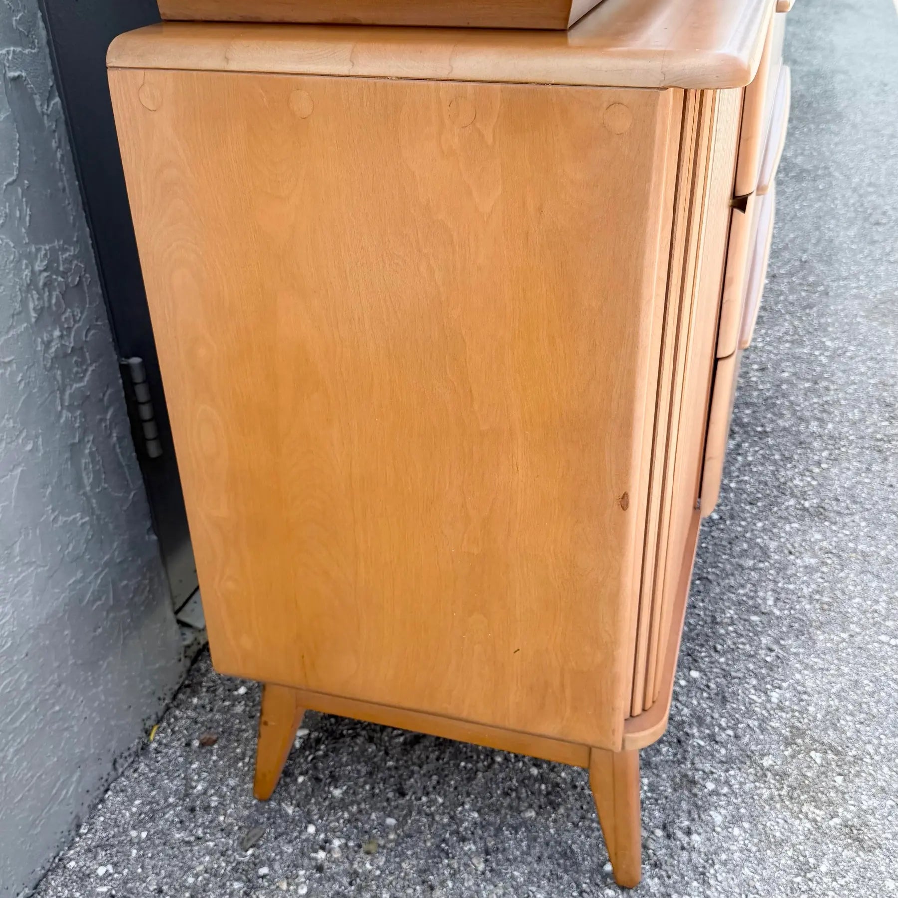 Heywood-Wakefield Mid-Century Maple Tambour Door Credenza and Hutch Dolphin & Flamingo