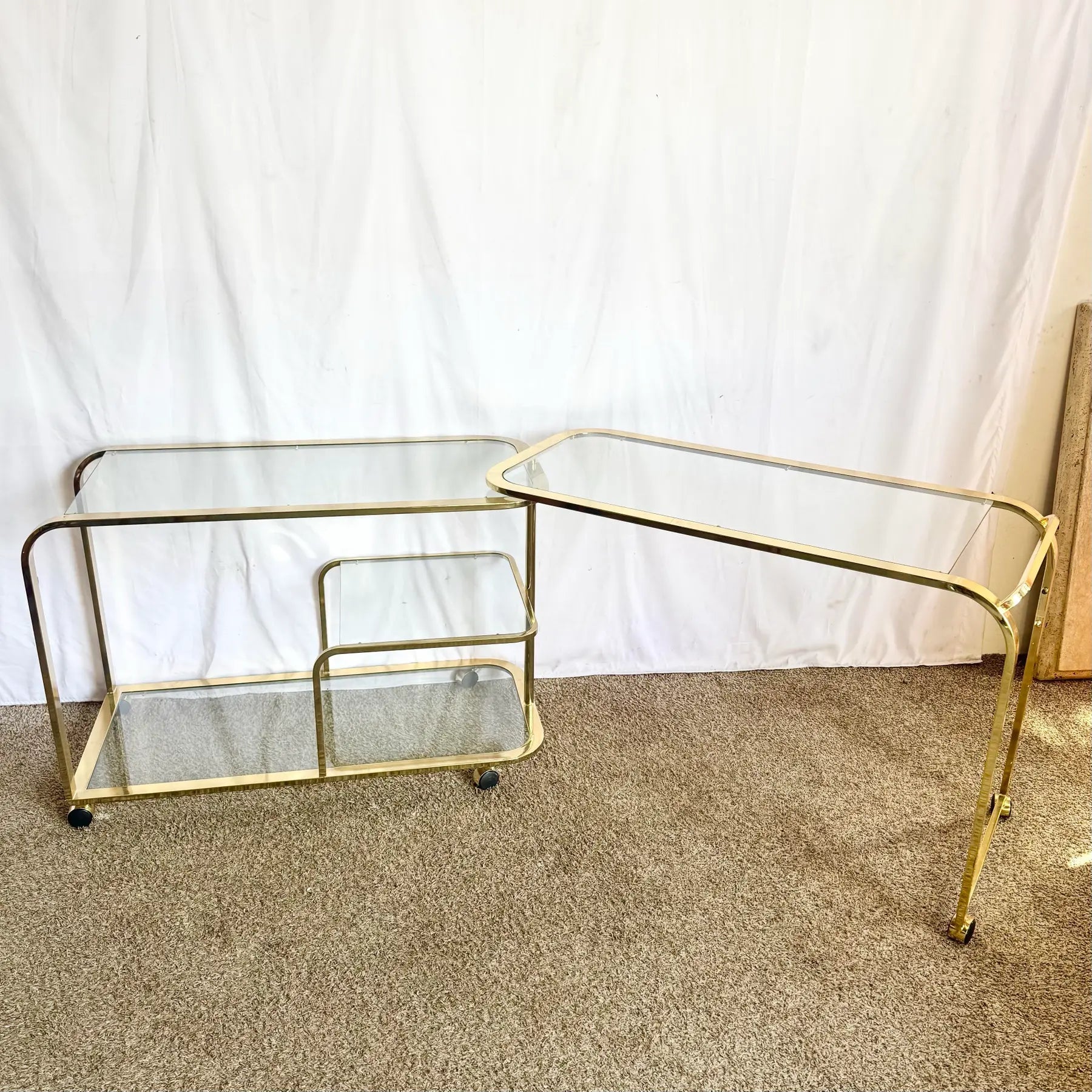 Hollywood Regency Expandable Brass and Glass Bar Cart by Milo Baughman for Dia Dolphin & Flamingo