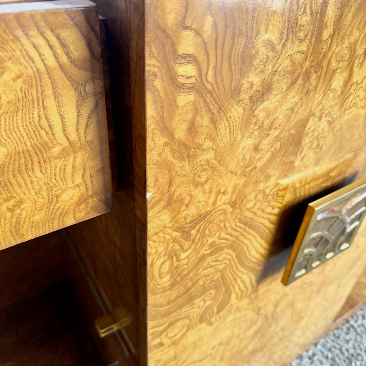 Mid Century Modern BurlWood Credenza/Dry Bar Jay Spectre for Century - Dolphin & Flamingo
