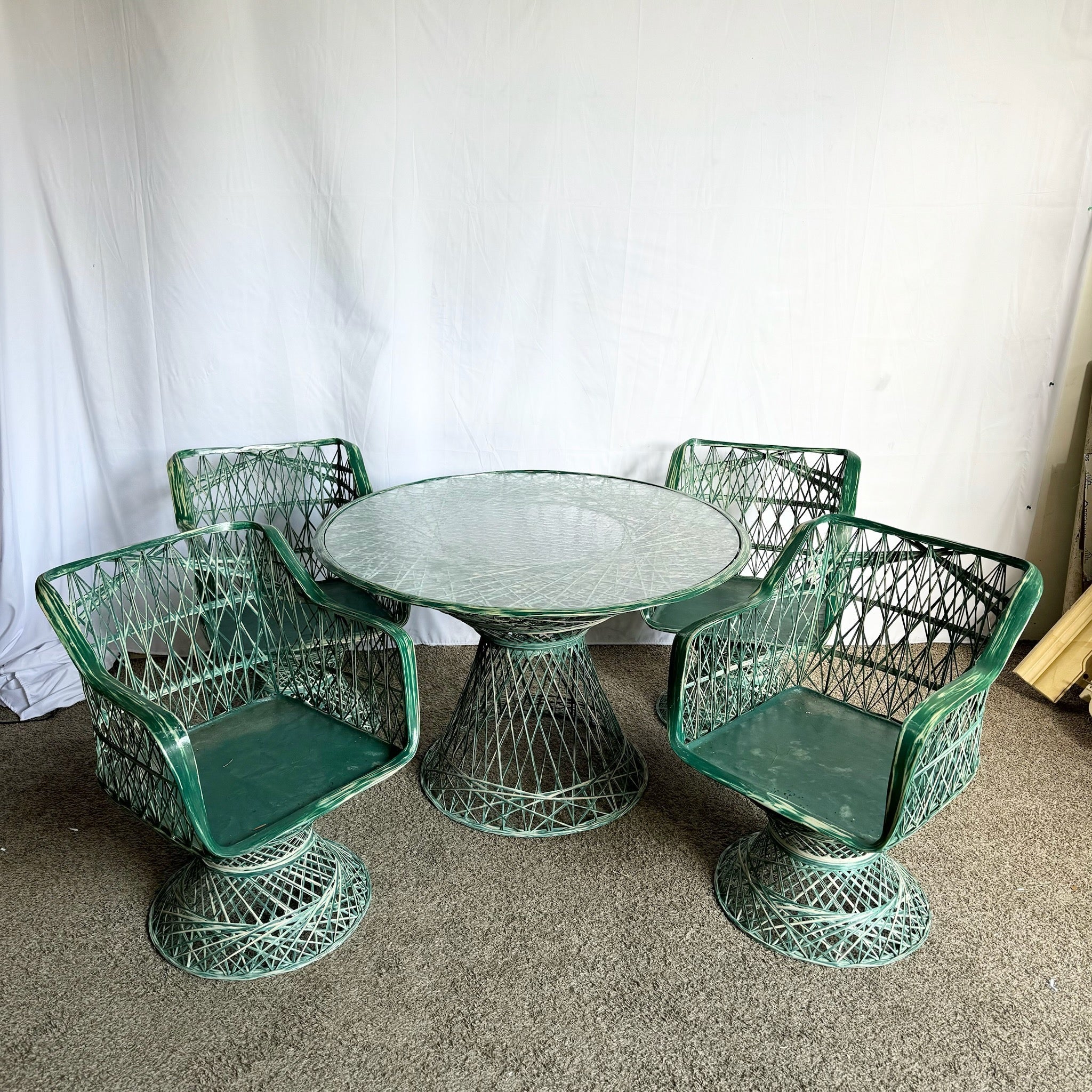 Mid Century Modern Green Spun Fiberglass Dining Set - 5 Pieces - Dolphin & Flamingo
