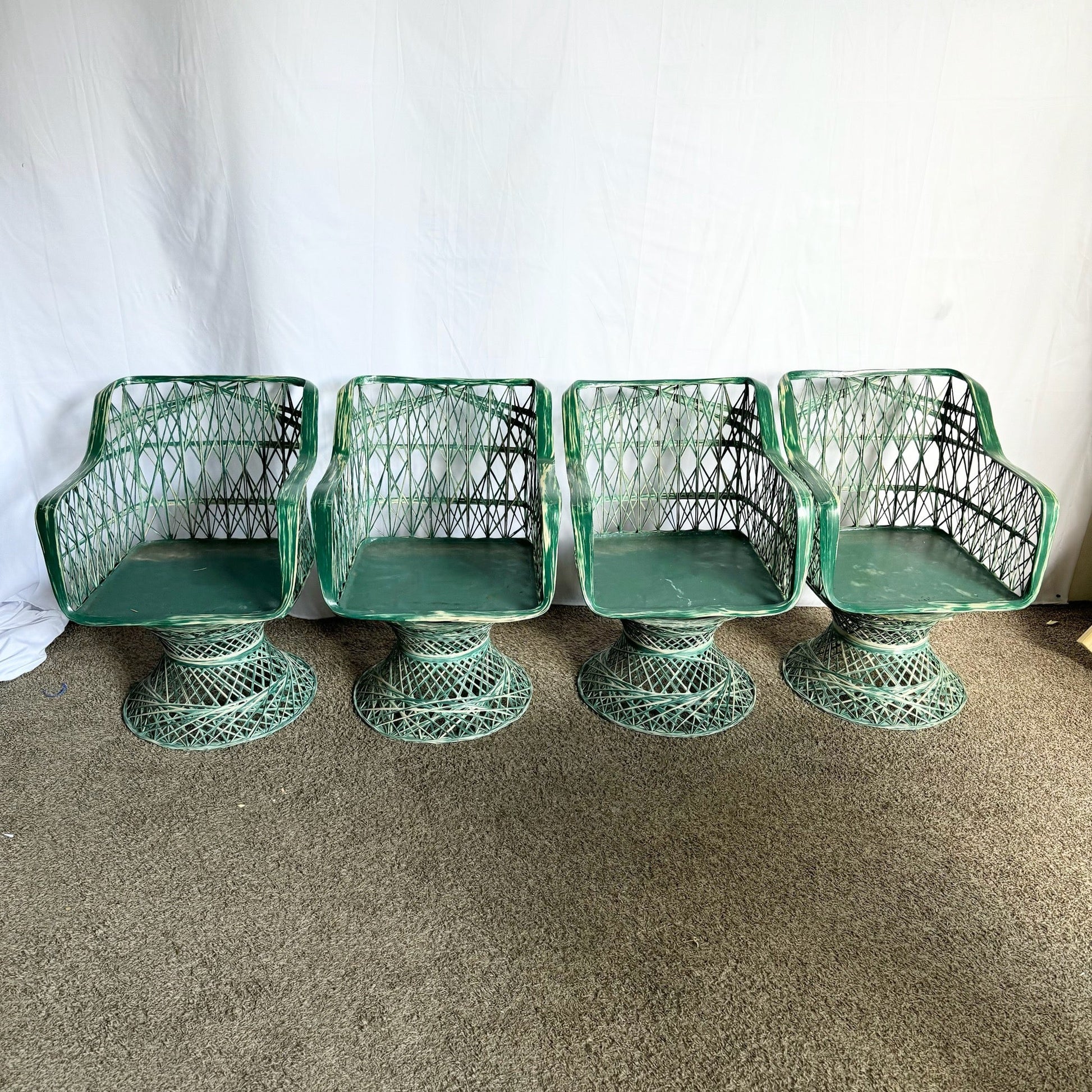 Mid Century Modern Green Spun Fiberglass Dining Set - 5 Pieces - Dolphin & Flamingo