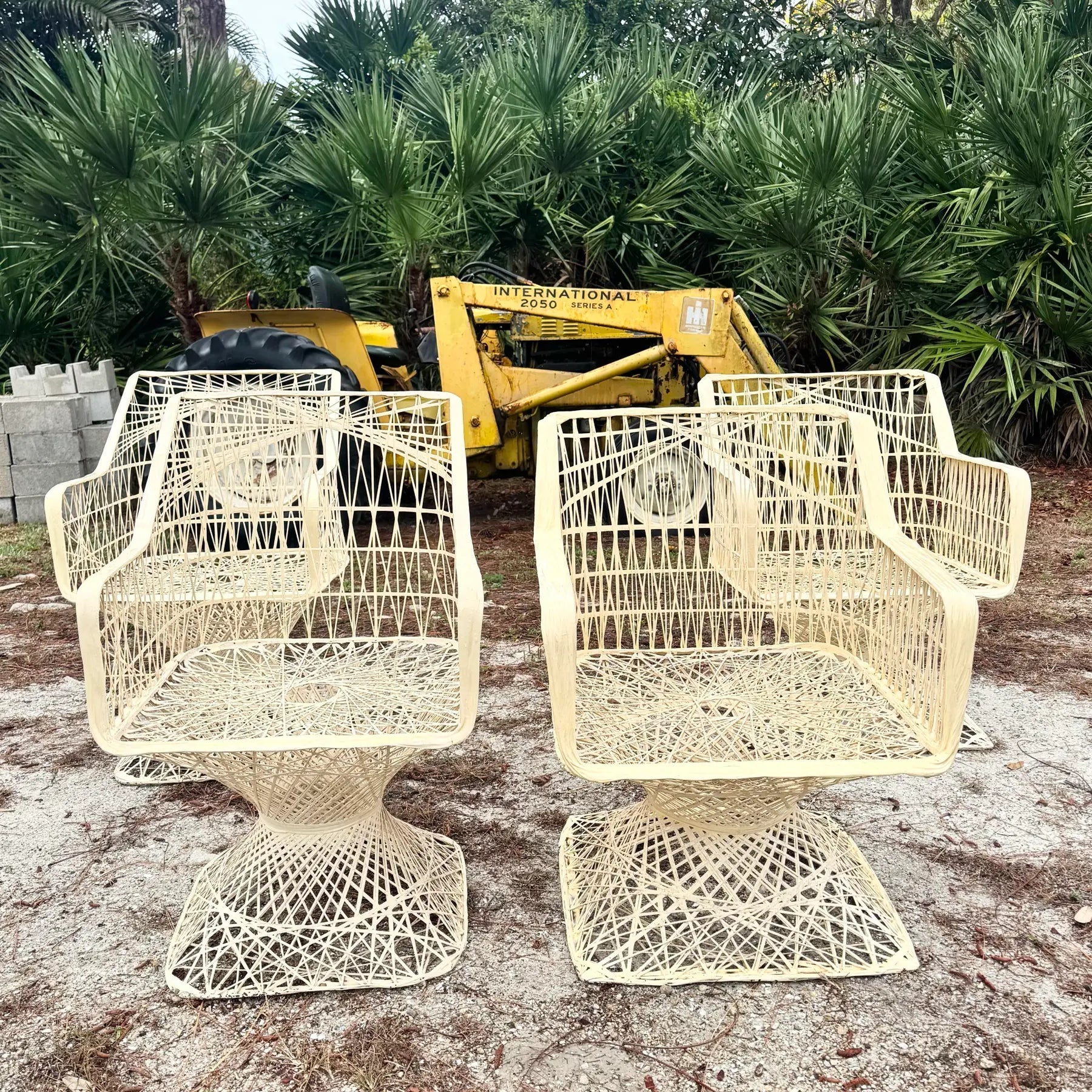 Mid Century Modern Spun Fiberglass Dining Arm Chairs - Set of 4 Dolphin & Flamingo