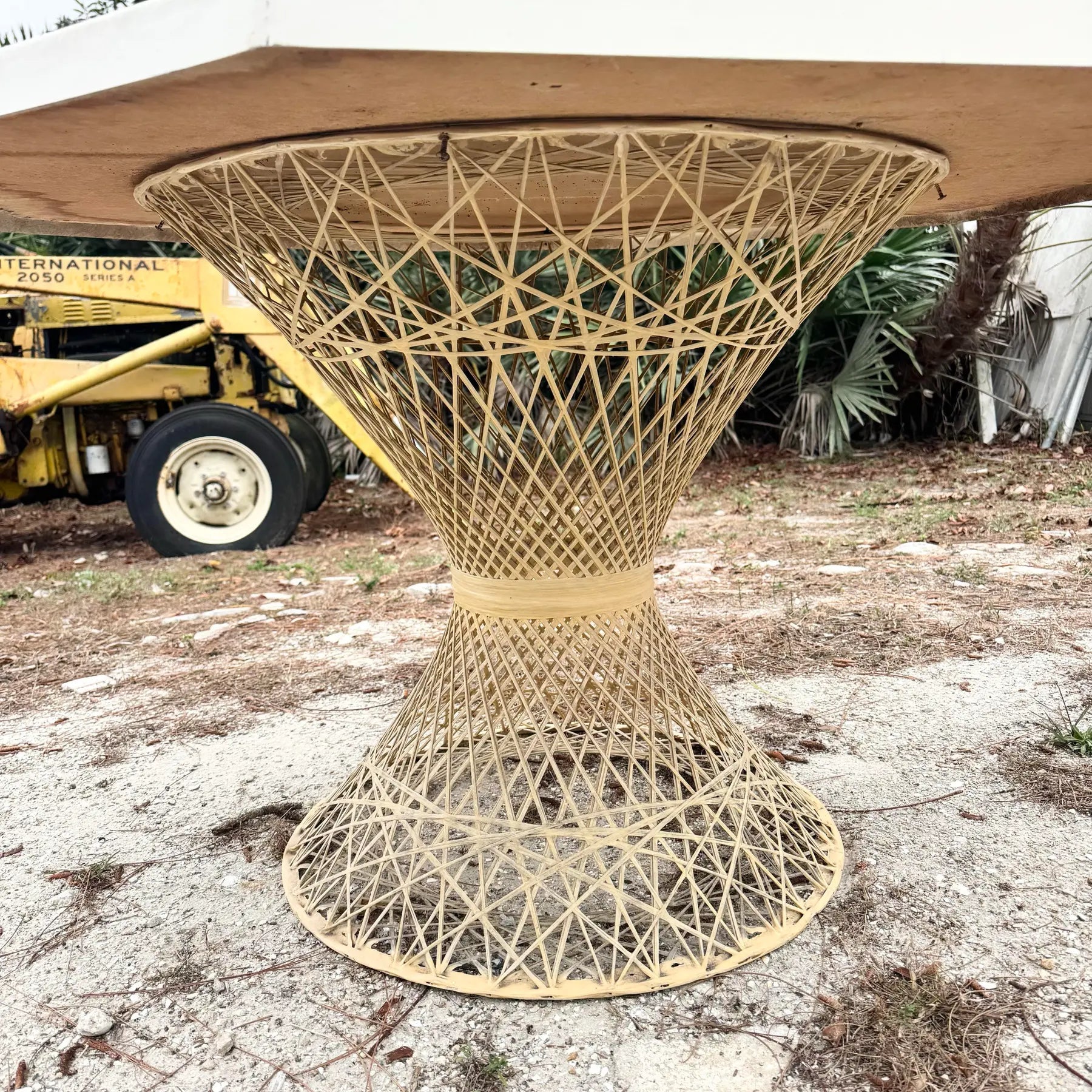 Mid Century Modern Spun Fiberglass Dining Table Dolphin & Flamingo