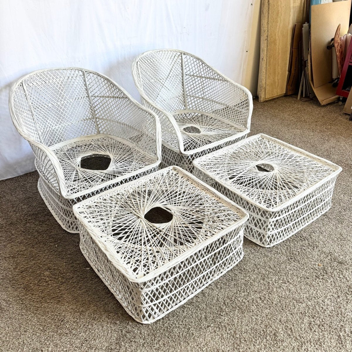 Mid Century Modern Spun Fiberglass Lounge Chairs With Ottomans - 4 Pieces - Dolphin & Flamingo