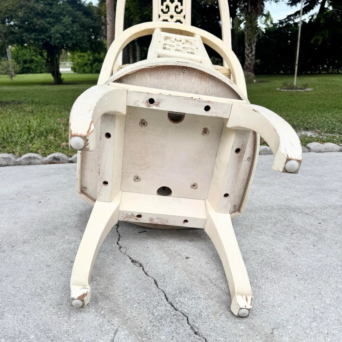 Ming Style Cream Wooden Swivel Dining Chairs - Set of 5 - Dolphin & Flamingo