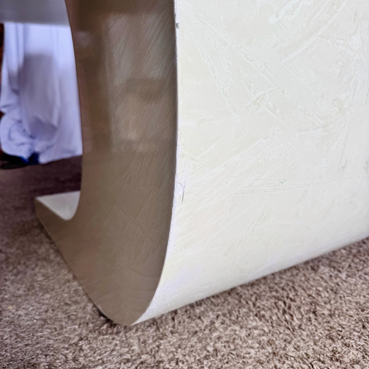 Post Modern Lacquered Cream Wave Console Table - Dolphin & Flamingo