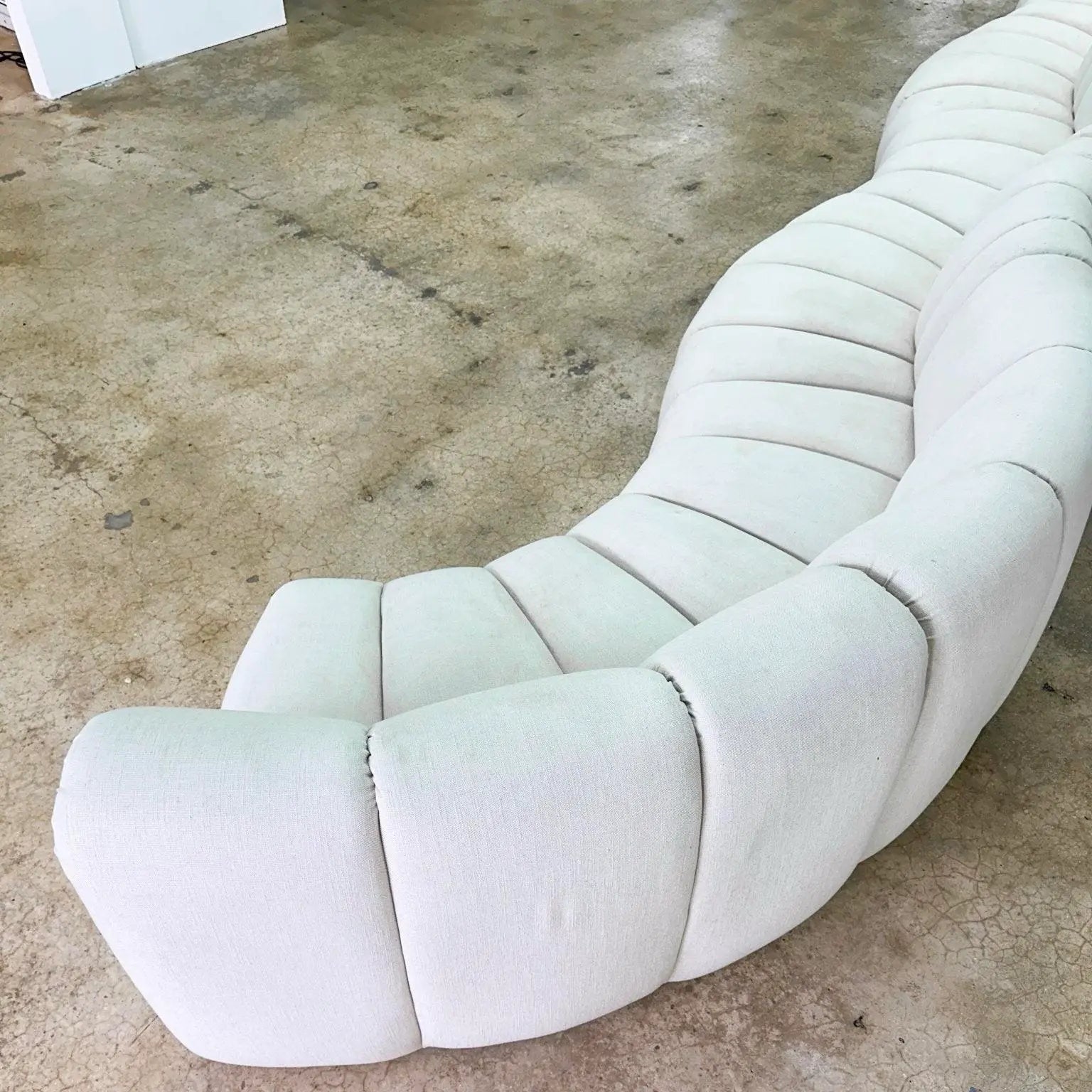 Postmodern Channeled Scalloped Beige Fabric Sections Sofa - 6 Pieces - Dolphin & Flamingo