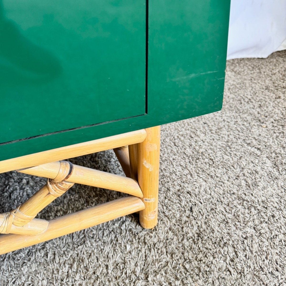 Postmodern Chinoiserie Green Lacquer Laminate Rattan Dresser With Brass Accents - Dolphin & Flamingo