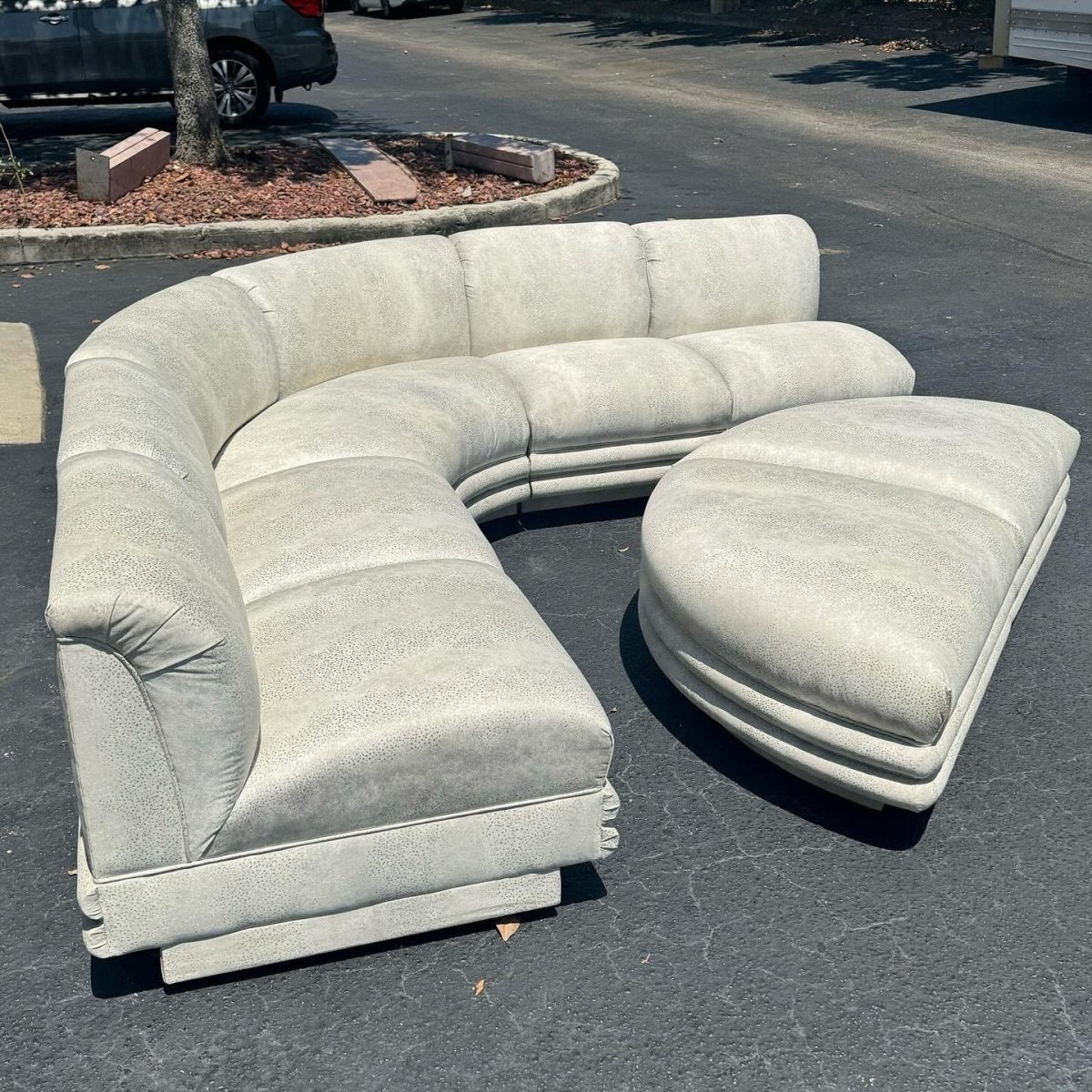 Postmodern Grey Sculpted Sectional Sofa With Ottomans by Bernhardt - Dolphin & Flamingo
