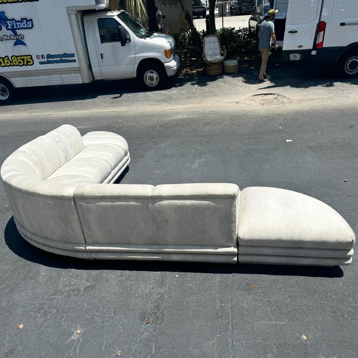 Postmodern Grey Sculpted Sectional Sofa With Ottomans by Bernhardt - Dolphin & Flamingo