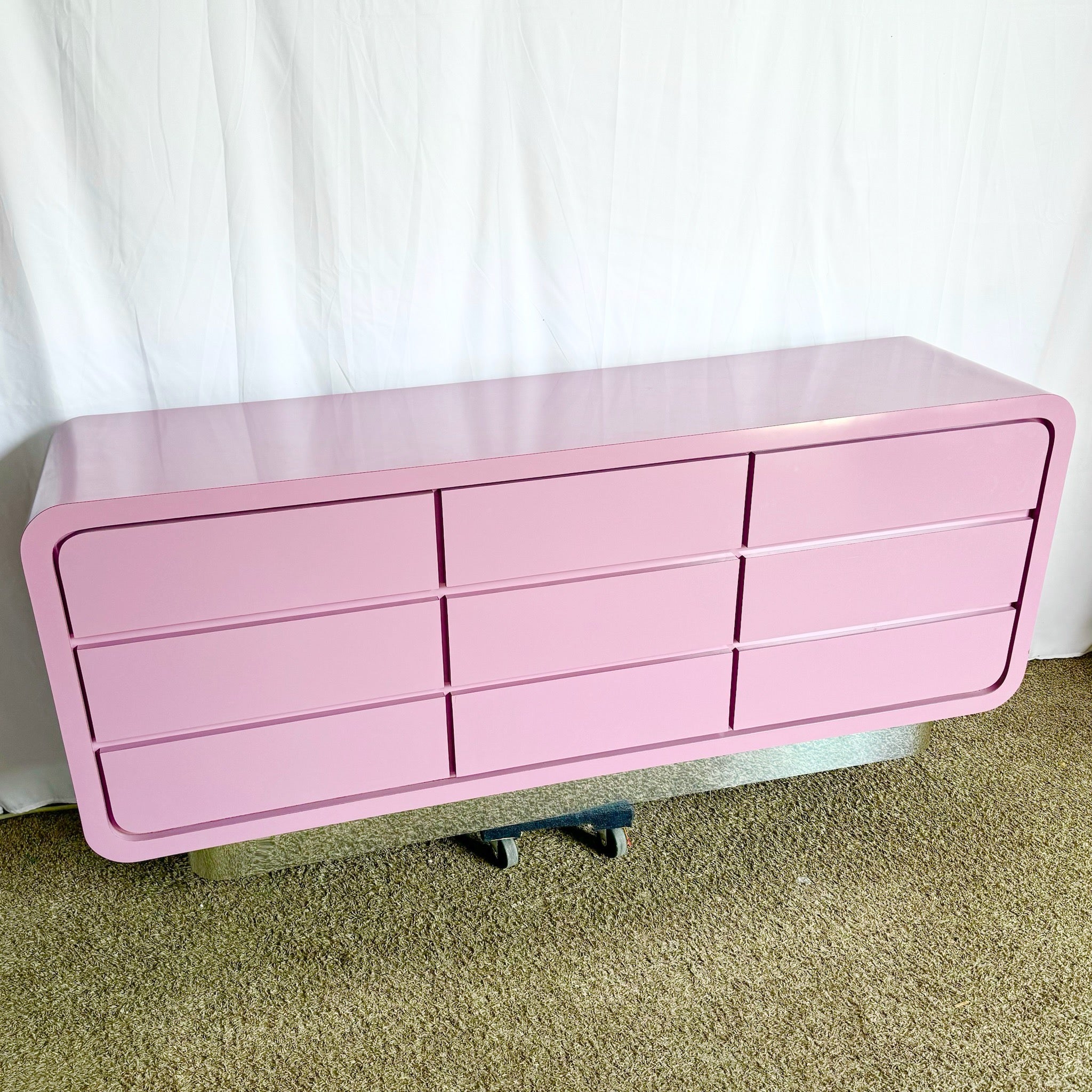 Postmodern Light Purple Gloss Laminate Waterfall Dresser With Chrome Base - Dolphin & Flamingo