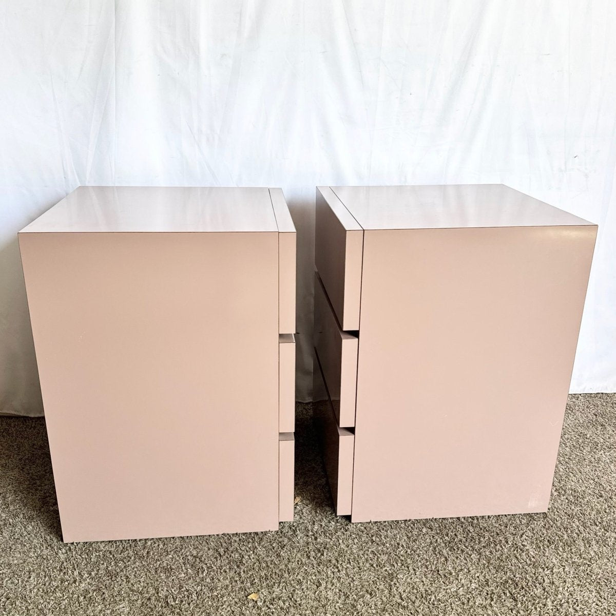 Postmodern Mauve Lacquer Laminate Cubic Commodes/Chests of Drawers/Nightstands - Dolphin & Flamingo