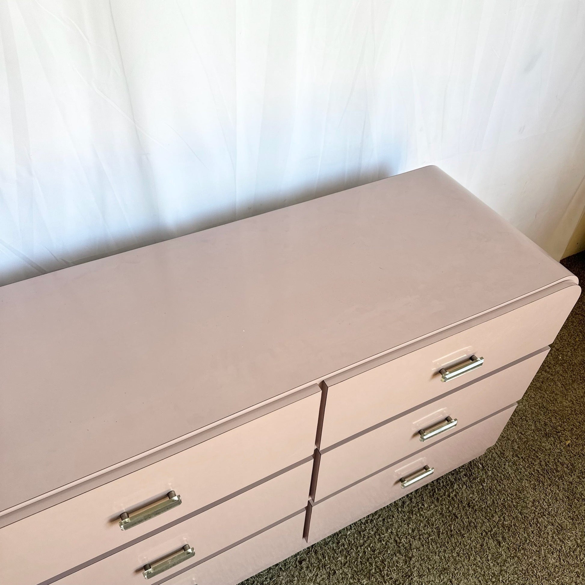 Postmodern Mauve Lacquer Laminate Waterfall Dresser With Lucite Handles - Dolphin & Flamingo
