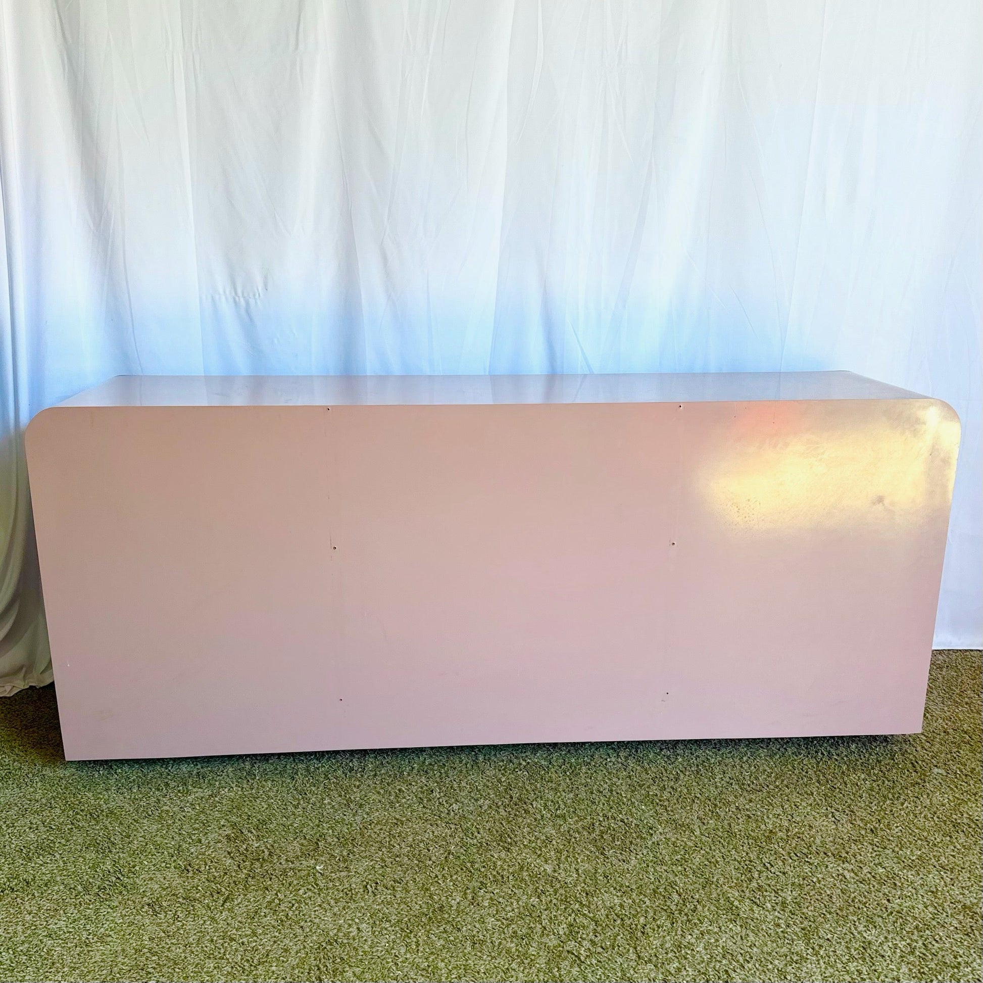 Postmodern Mauve Lacquer Laminate Waterfall Dresser With Lucite Handles - Dolphin & Flamingo