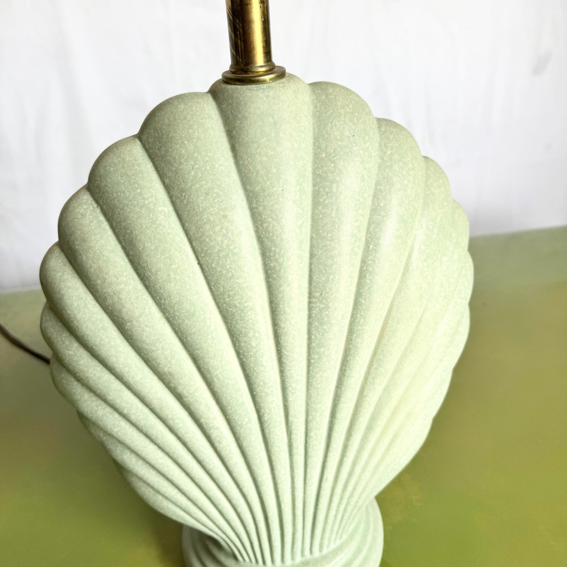 Postmodern Mint Green Ceramic Clam Shell Table Lamp - Dolphin & Flamingo