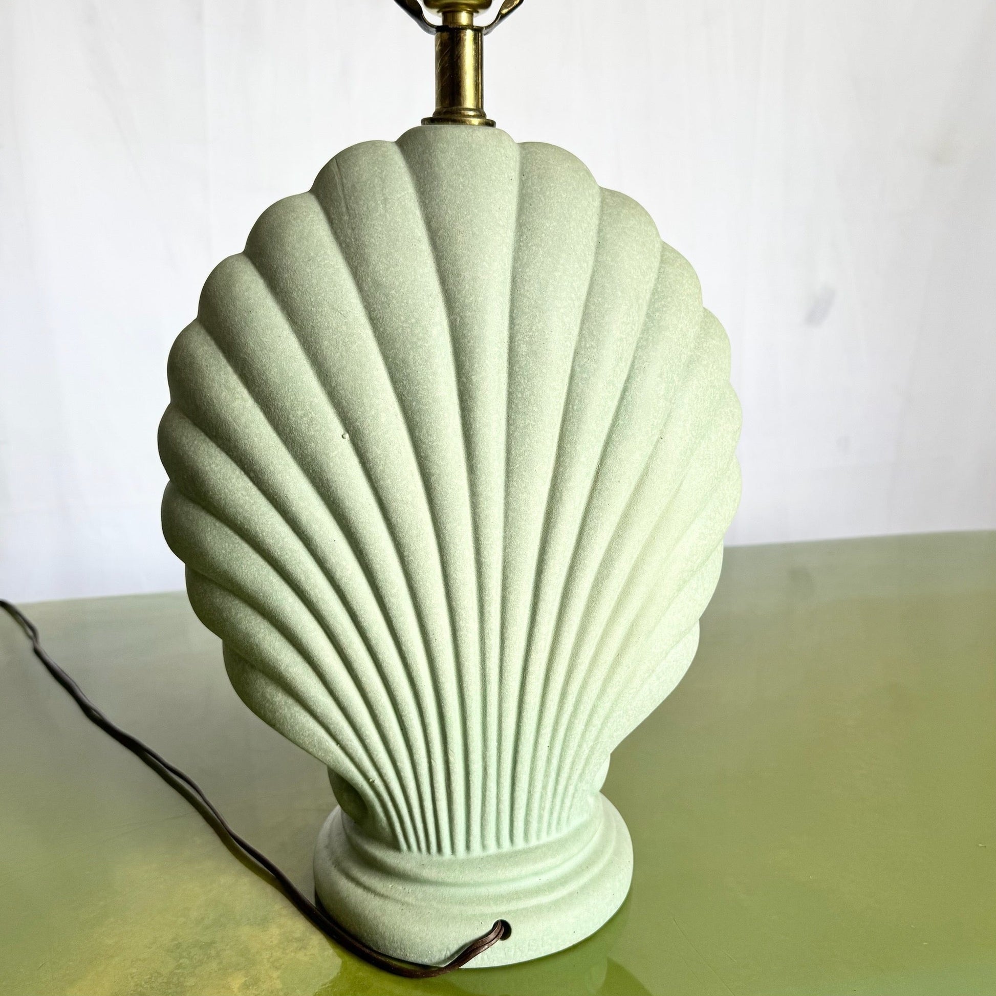 Postmodern Mint Green Ceramic Clam Shell Table Lamp - Dolphin & Flamingo