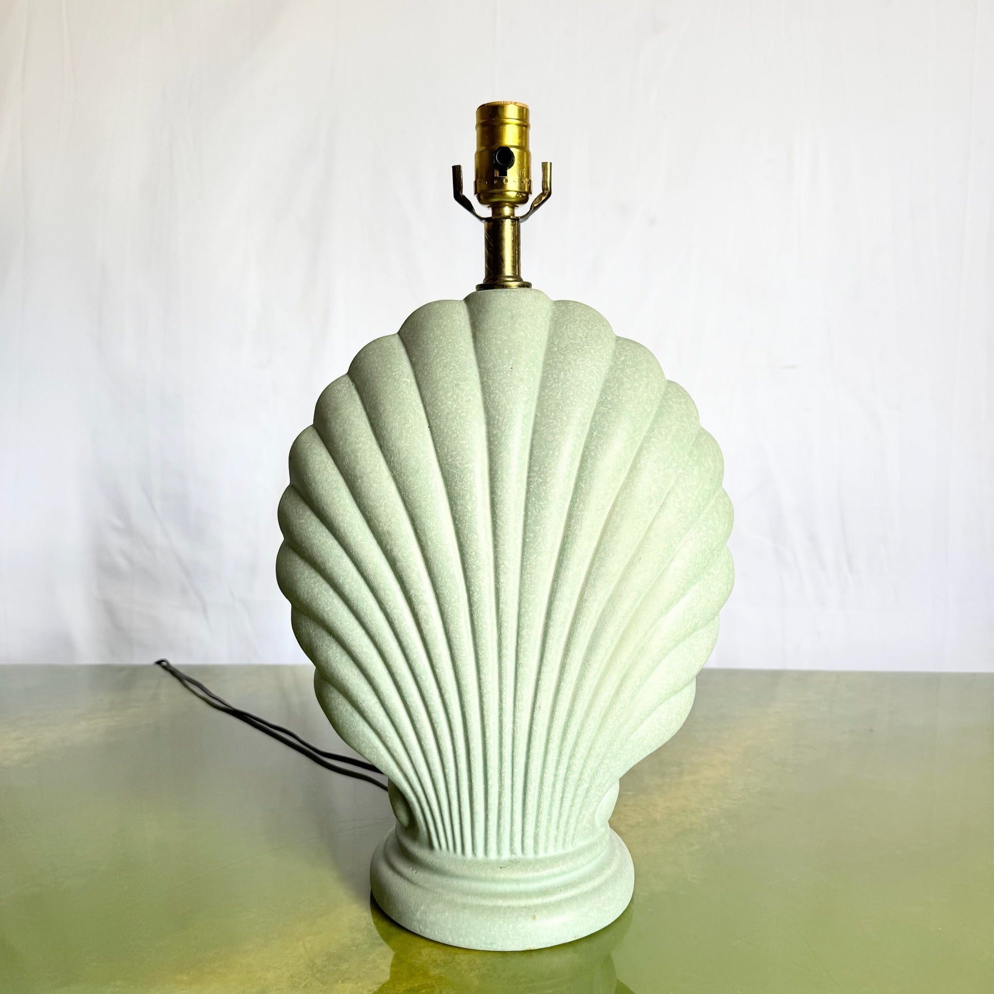 Postmodern Mint Green Ceramic Clam Shell Table Lamp - Dolphin & Flamingo