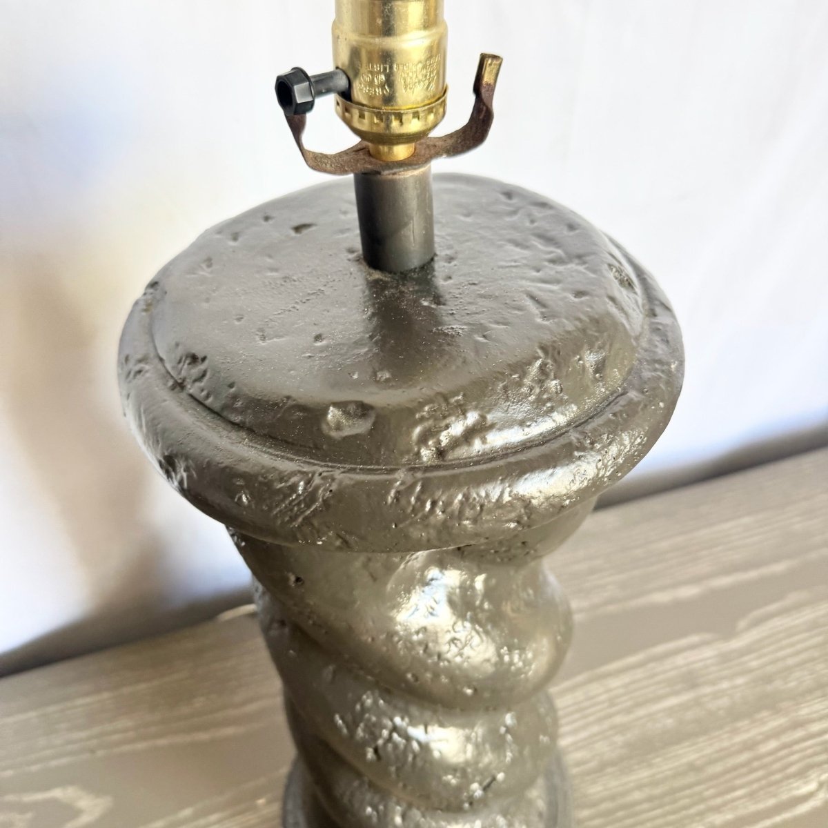 Postmodern Twisted Plaster Brown Table Lamp - Dolphin & Flamingo