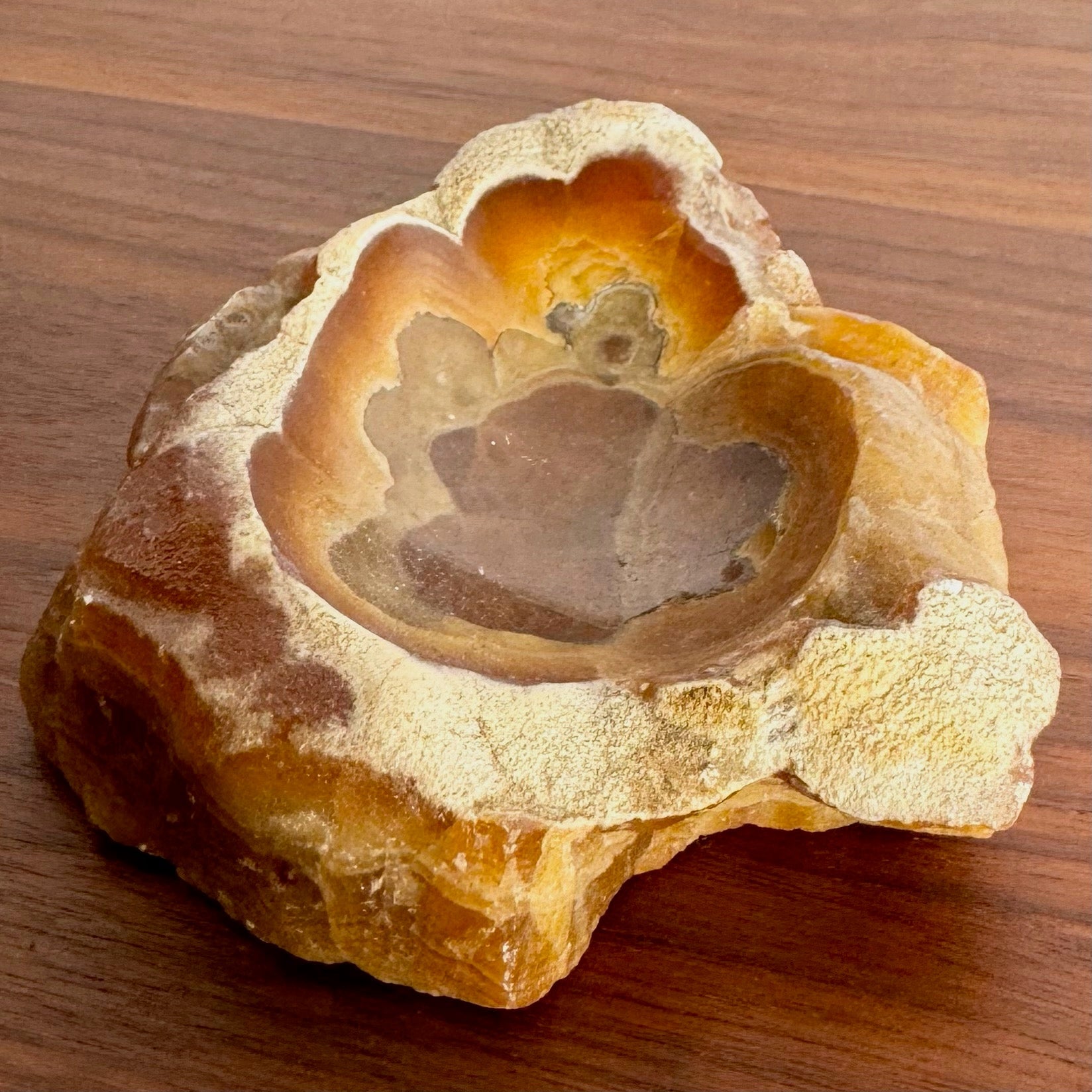 Vintage Agate Stone Bowl Ash Tray - Dolphin & Flamingo