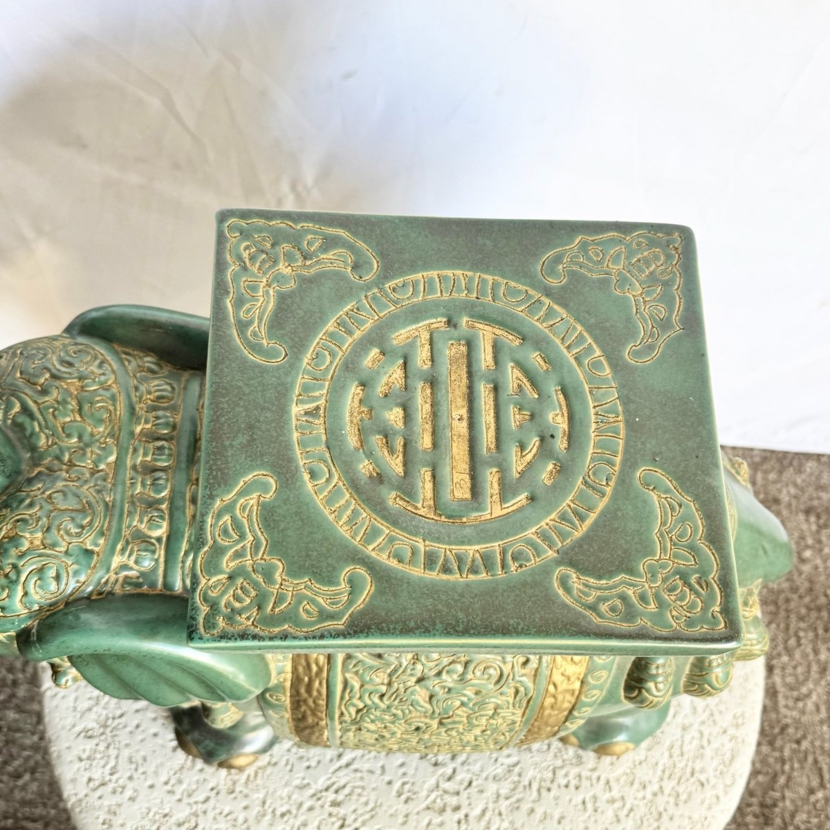 Vintage Boho Ceramic Elephant Planter/Side Table - Dolphin & Flamingo