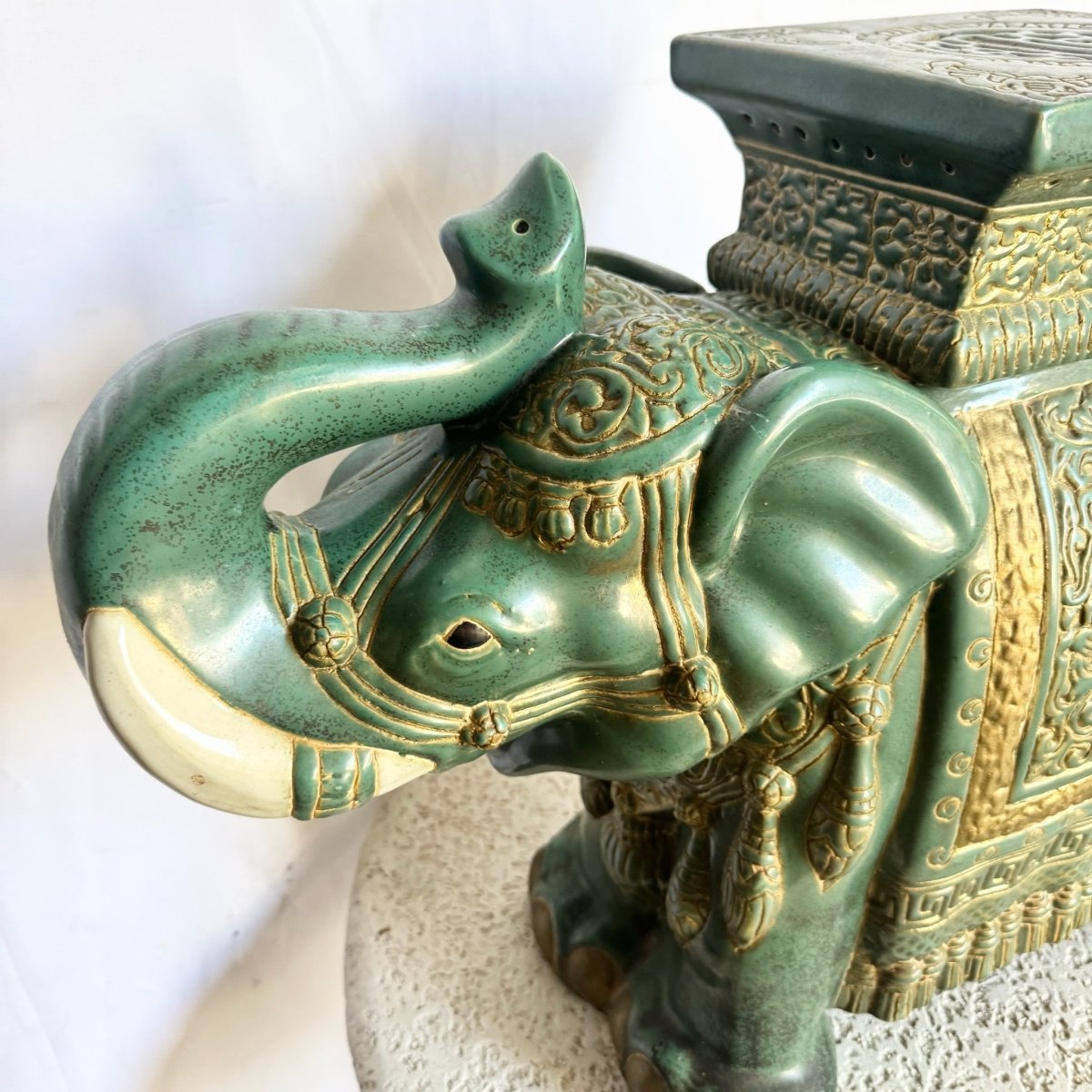 Vintage Boho Ceramic Elephant Planter/Side Table - Dolphin & Flamingo