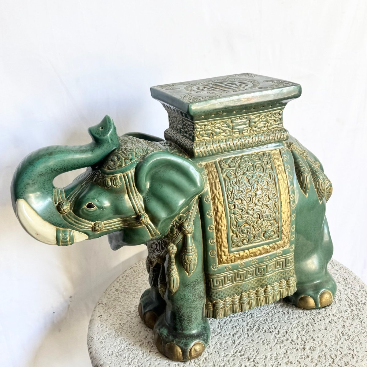 Vintage Boho Ceramic Elephant Planter/Side Table - Dolphin & Flamingo