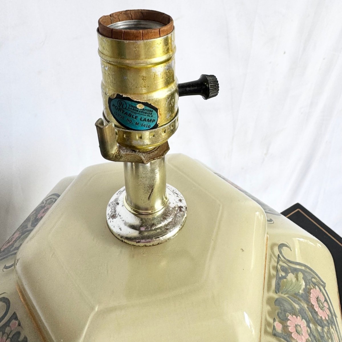 Vintage Chinese Hand Painted Glass Table Lamp - Dolphin & Flamingo