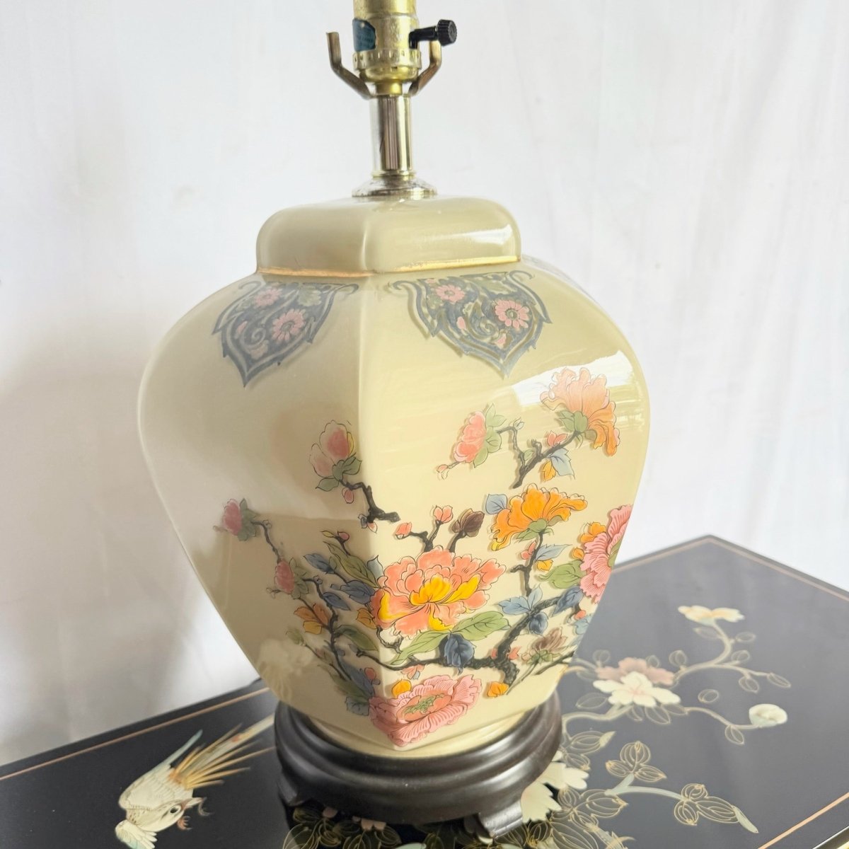 Vintage Chinese Hand Painted Glass Table Lamp - Dolphin & Flamingo