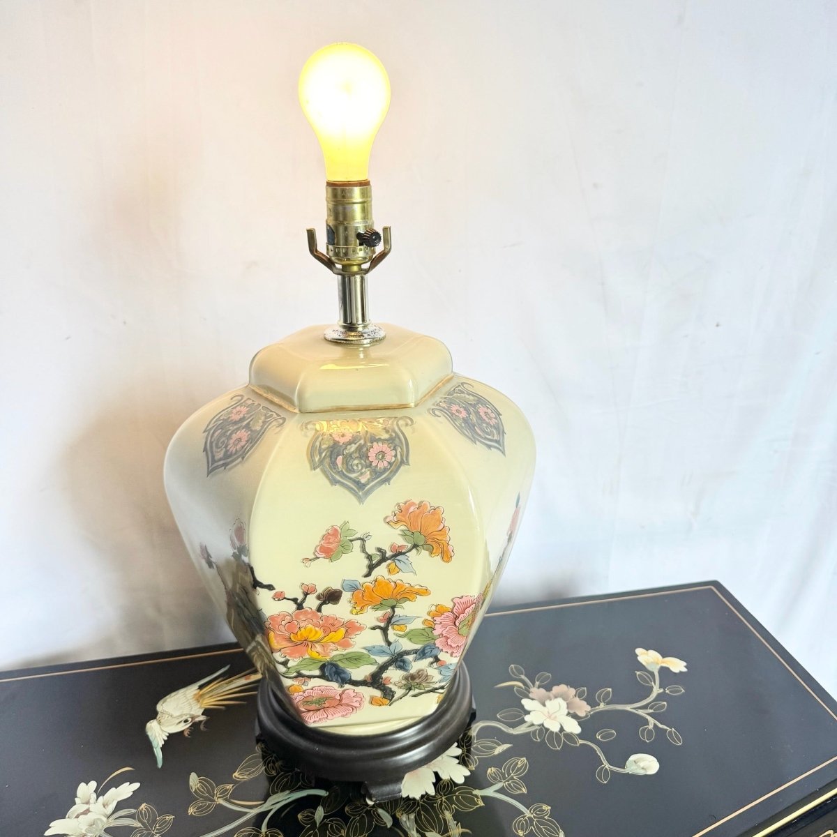 Vintage Chinese Hand Painted Glass Table Lamp - Dolphin & Flamingo