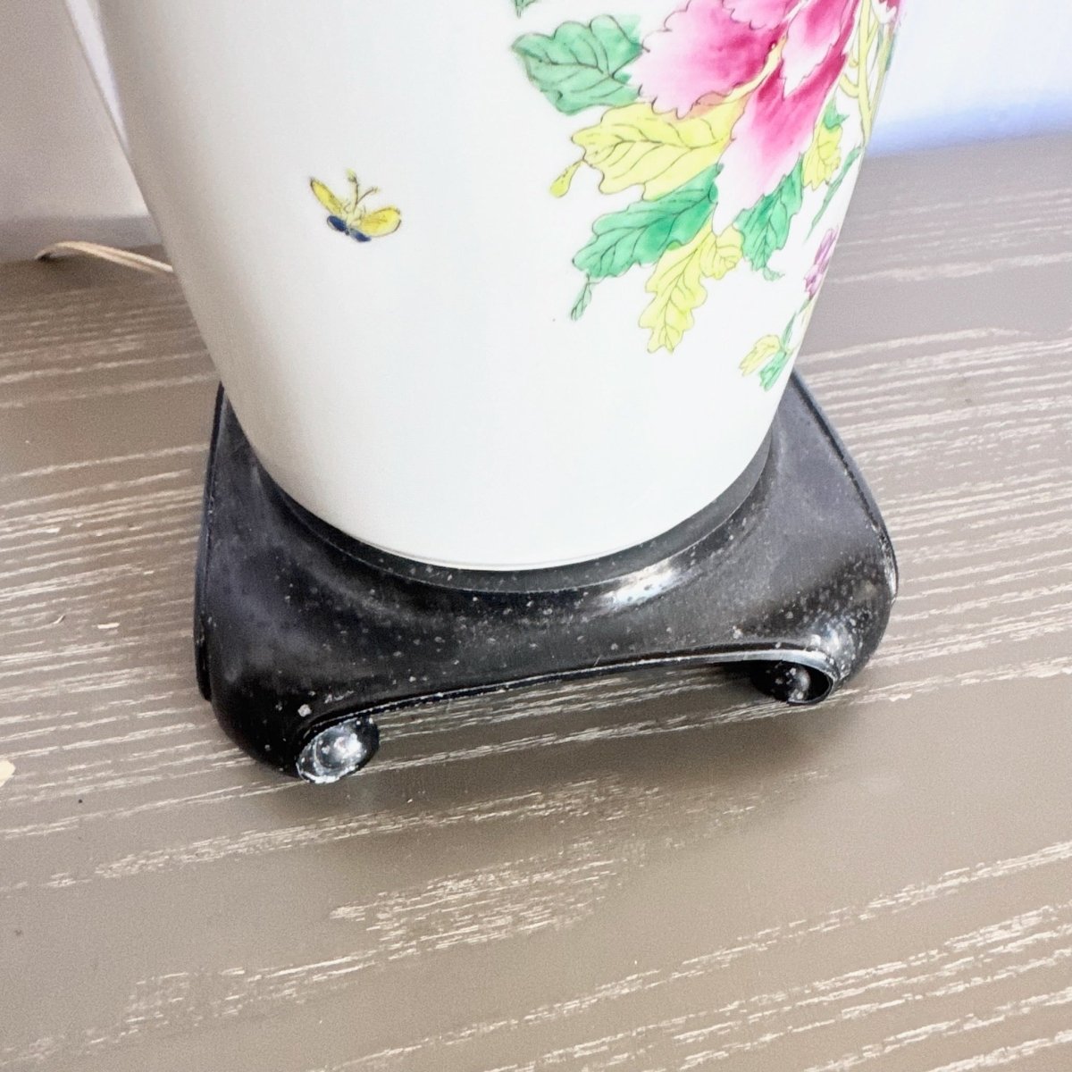 Vintage Chinese Hand Painted Porcelain Table Lamp - Dolphin & Flamingo