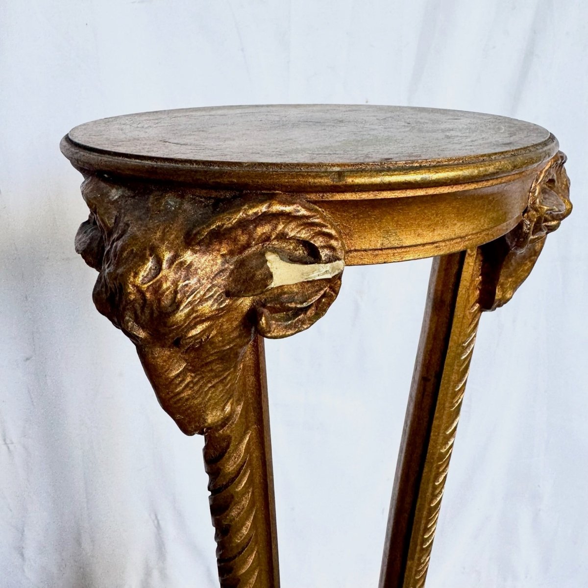 Vintage Neoclassical - Style Carved Ram Head Giltwood Pedestals/Gueridon Stands - A Pair - Dolphin & Flamingo